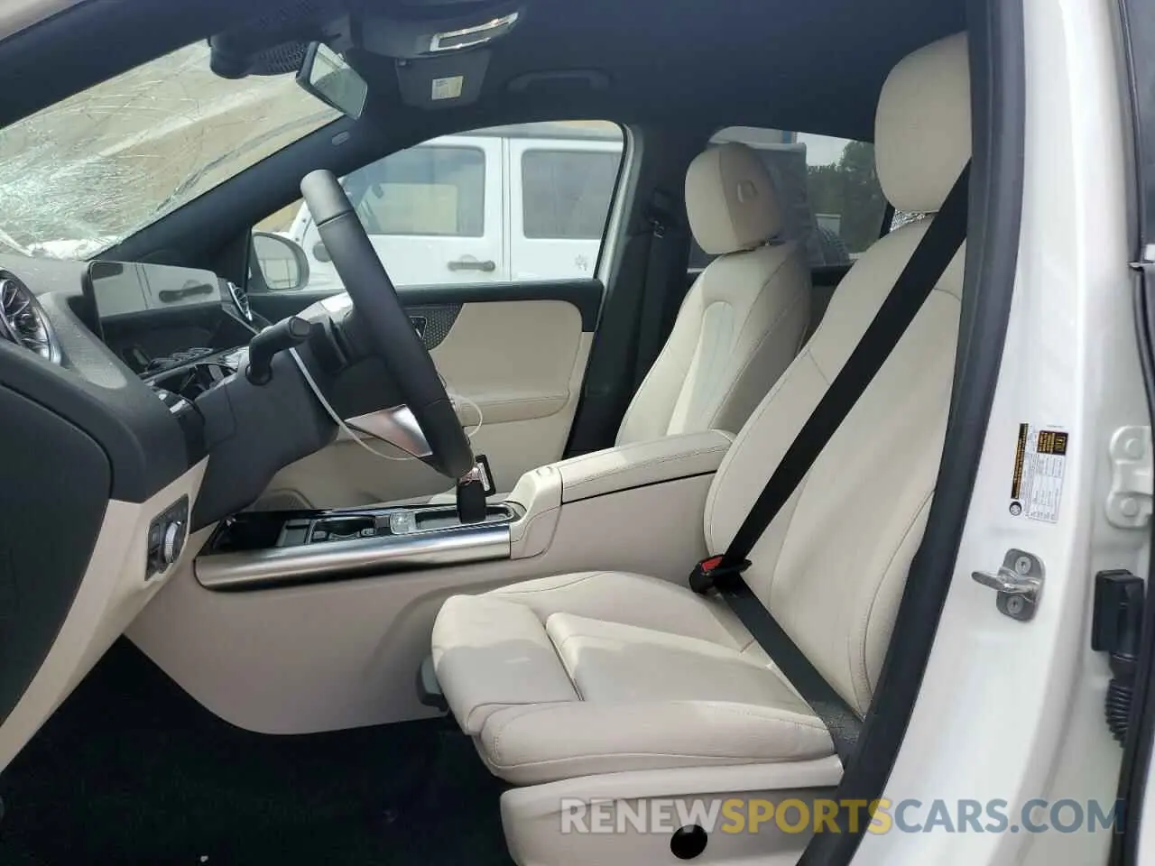 7 Photograph of a damaged car W1N4N4GB2SJ704885 MERCEDES-BENZ GLA-CLASS 2025