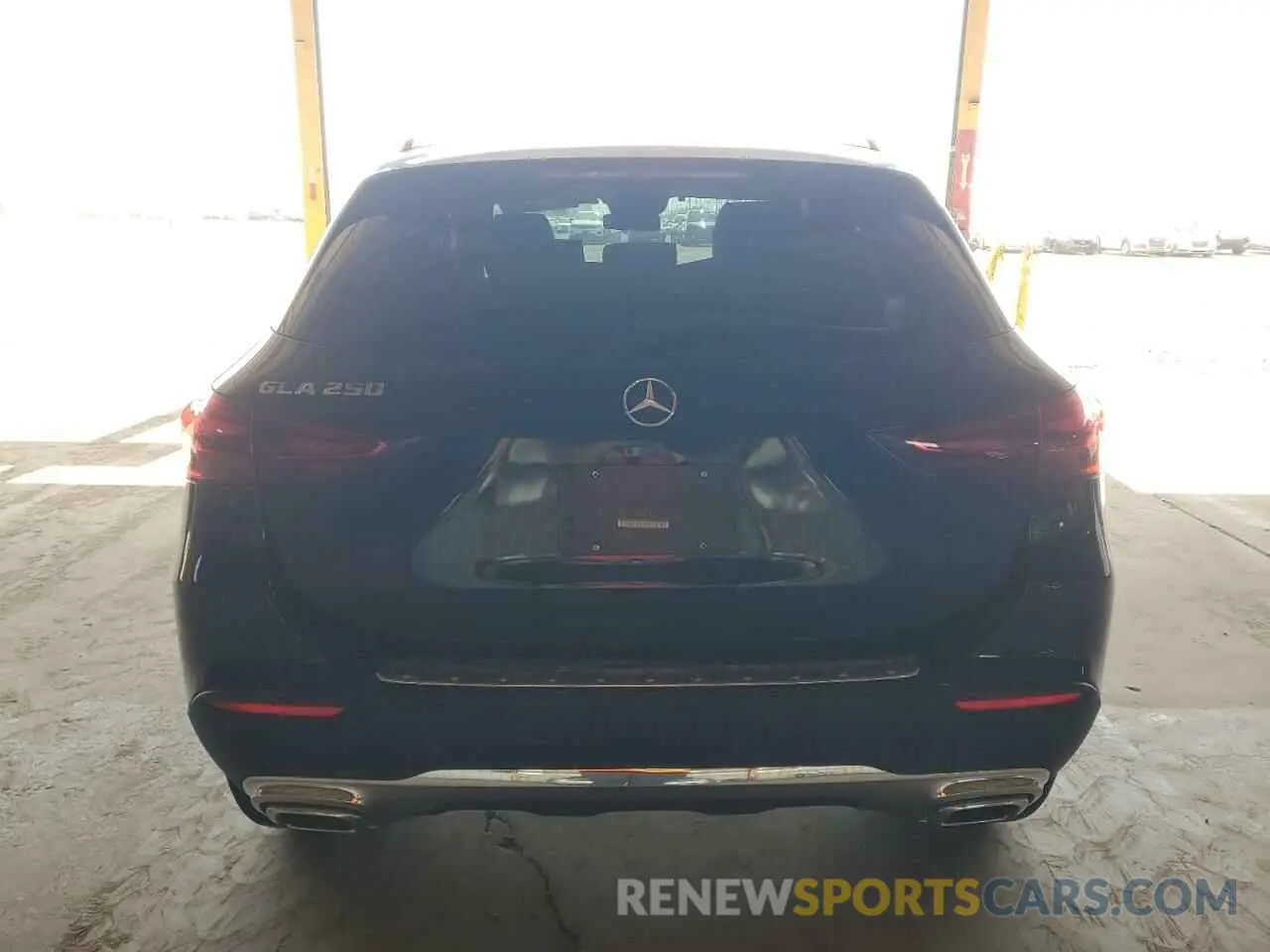 6 Photograph of a damaged car W1N4N4GB5SJ684941 MERCEDES-BENZ GLA-CLASS 2025