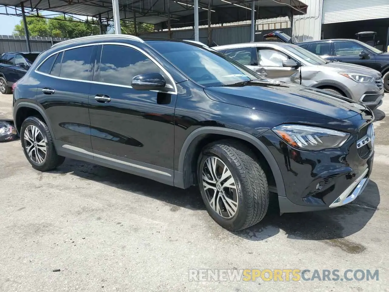 4 Photograph of a damaged car W1N4N4GB5SJ691484 MERCEDES-BENZ GLA-CLASS 2025