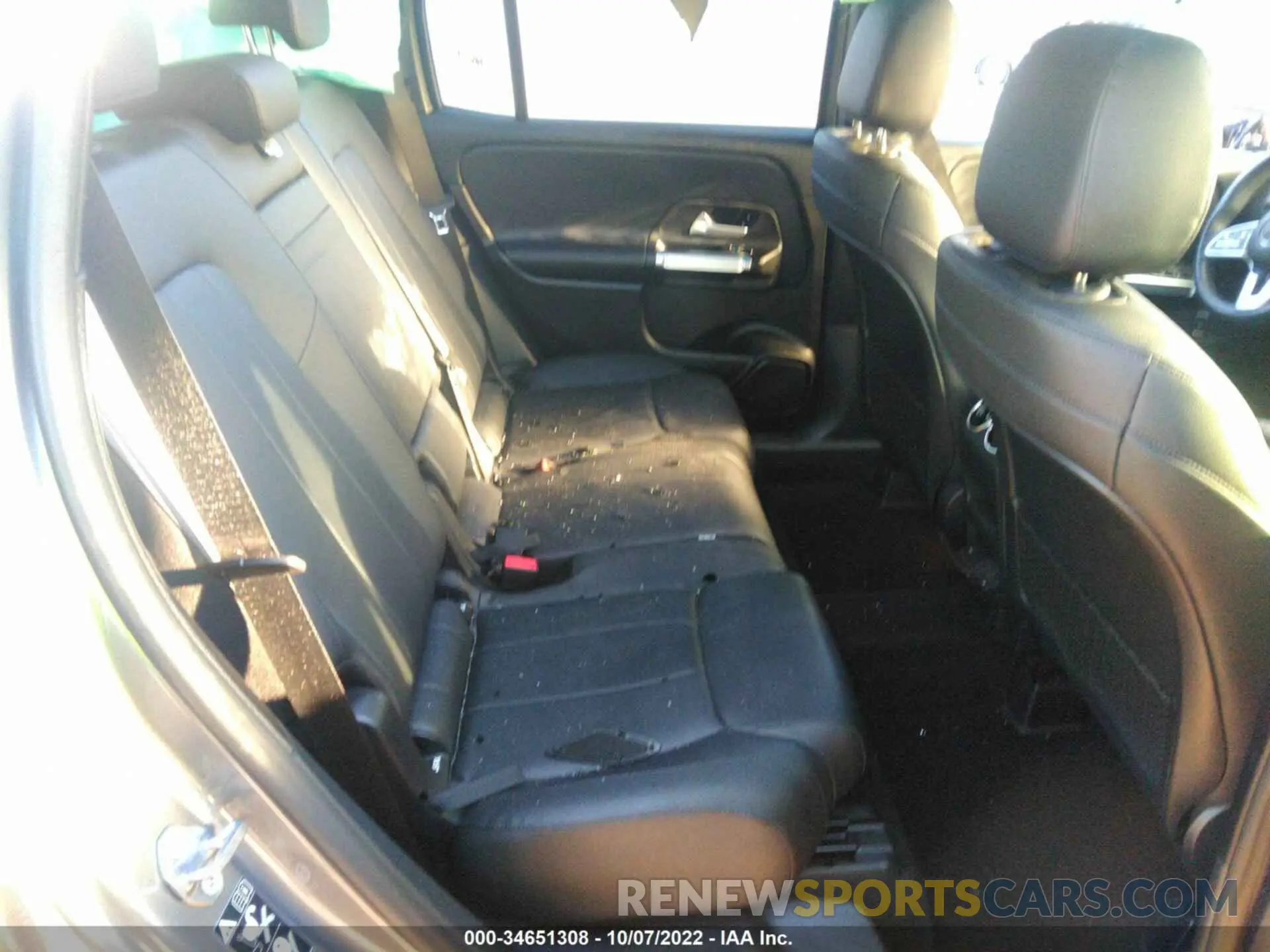 8 Photograph of a damaged car W1N4M4GB0LW014110 MERCEDES-BENZ GLB 2020