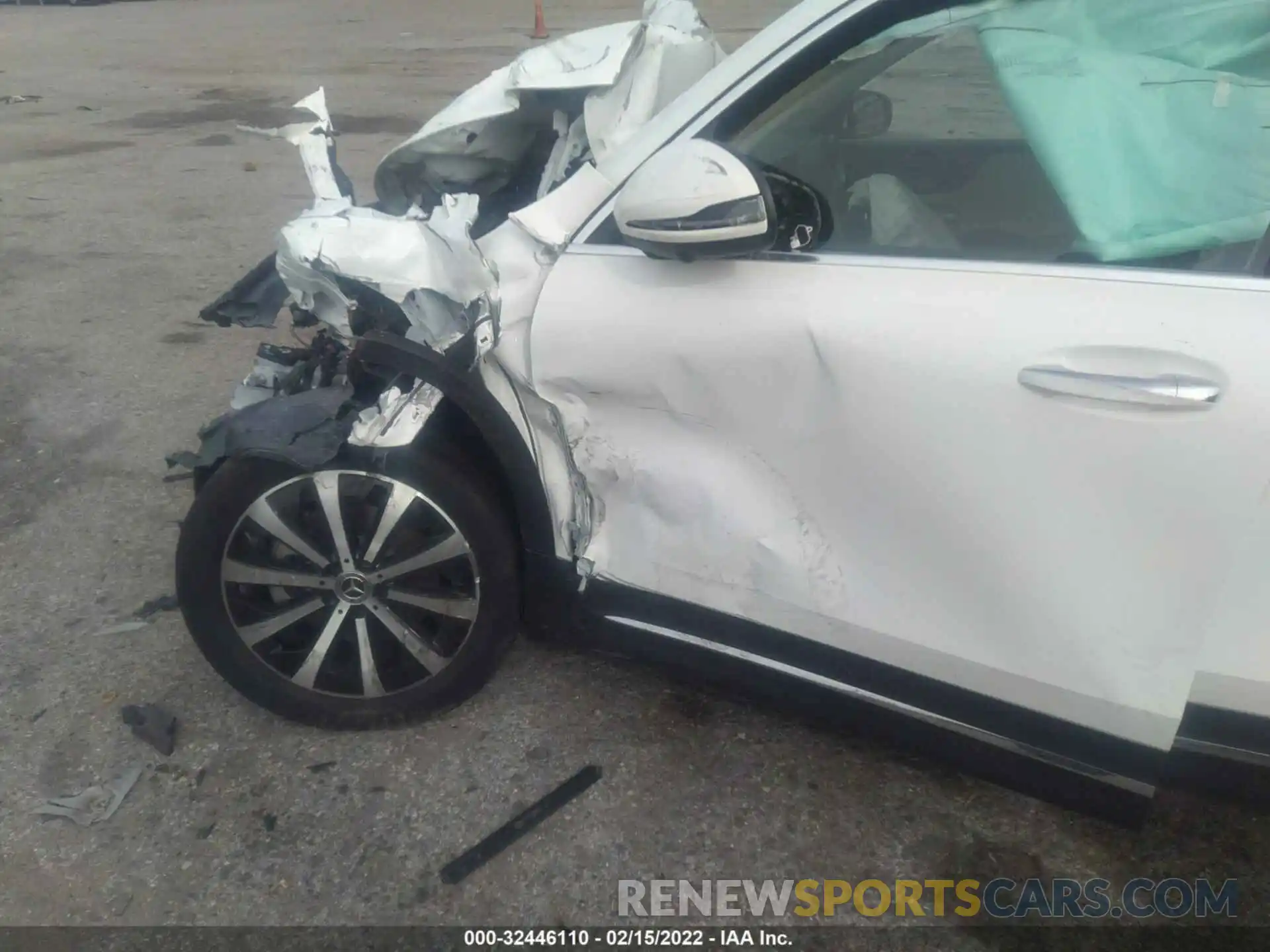 13 Photograph of a damaged car W1N4M4GB3MW092057 MERCEDES-BENZ GLB 2021