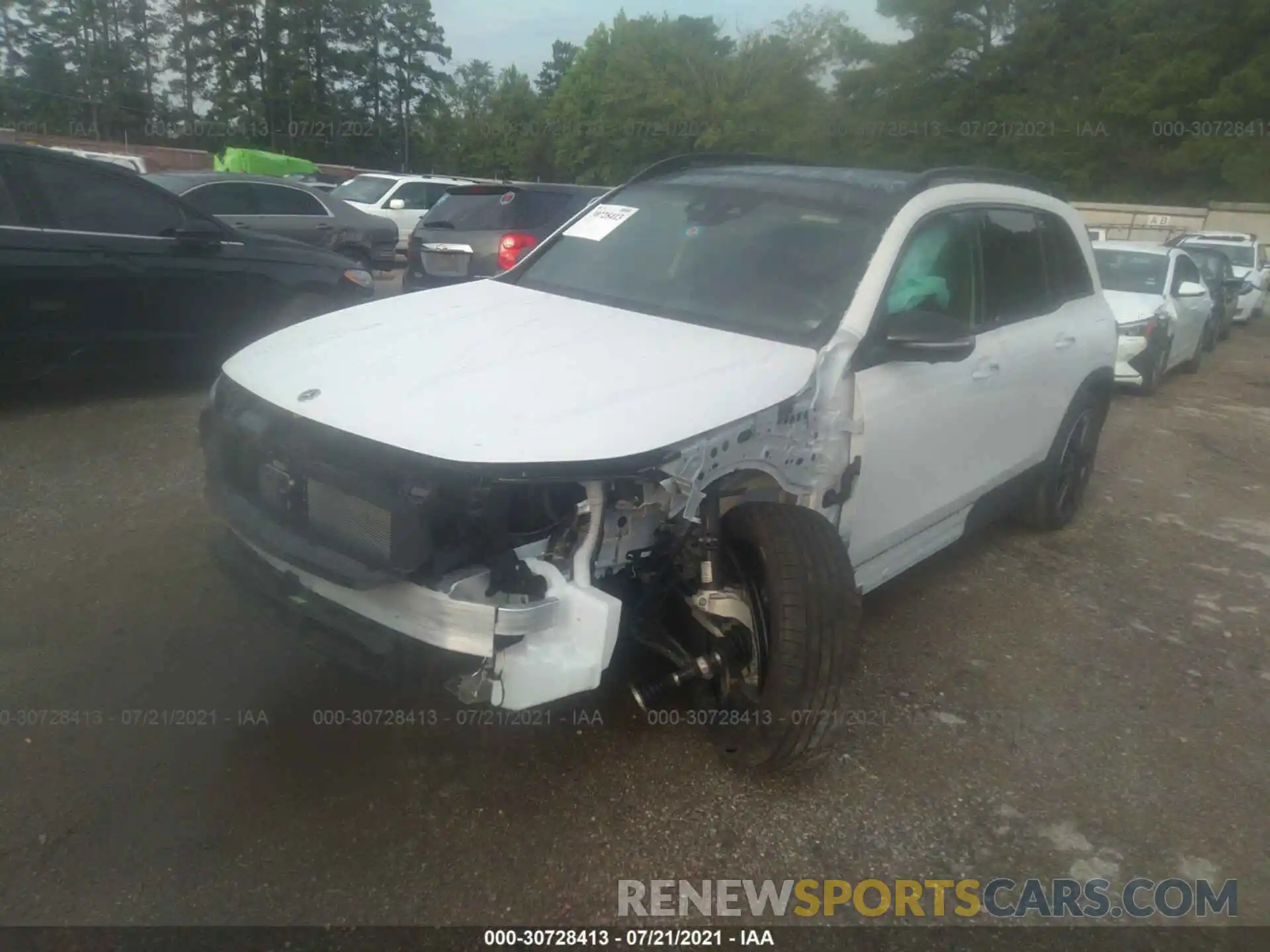 2 Photograph of a damaged car W1N4M4GB6MW112446 MERCEDES-BENZ GLB 2021