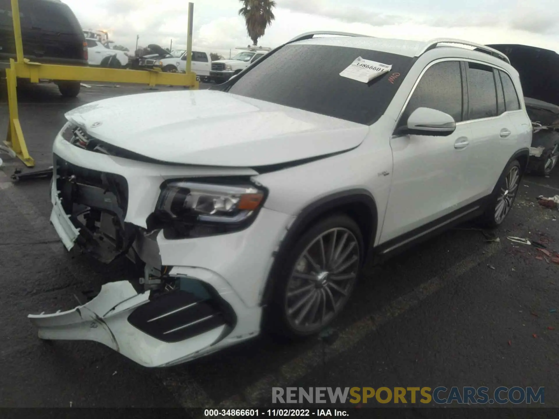 2 Photograph of a damaged car W1N4M5BB5NW237436 MERCEDES-BENZ GLB 2022