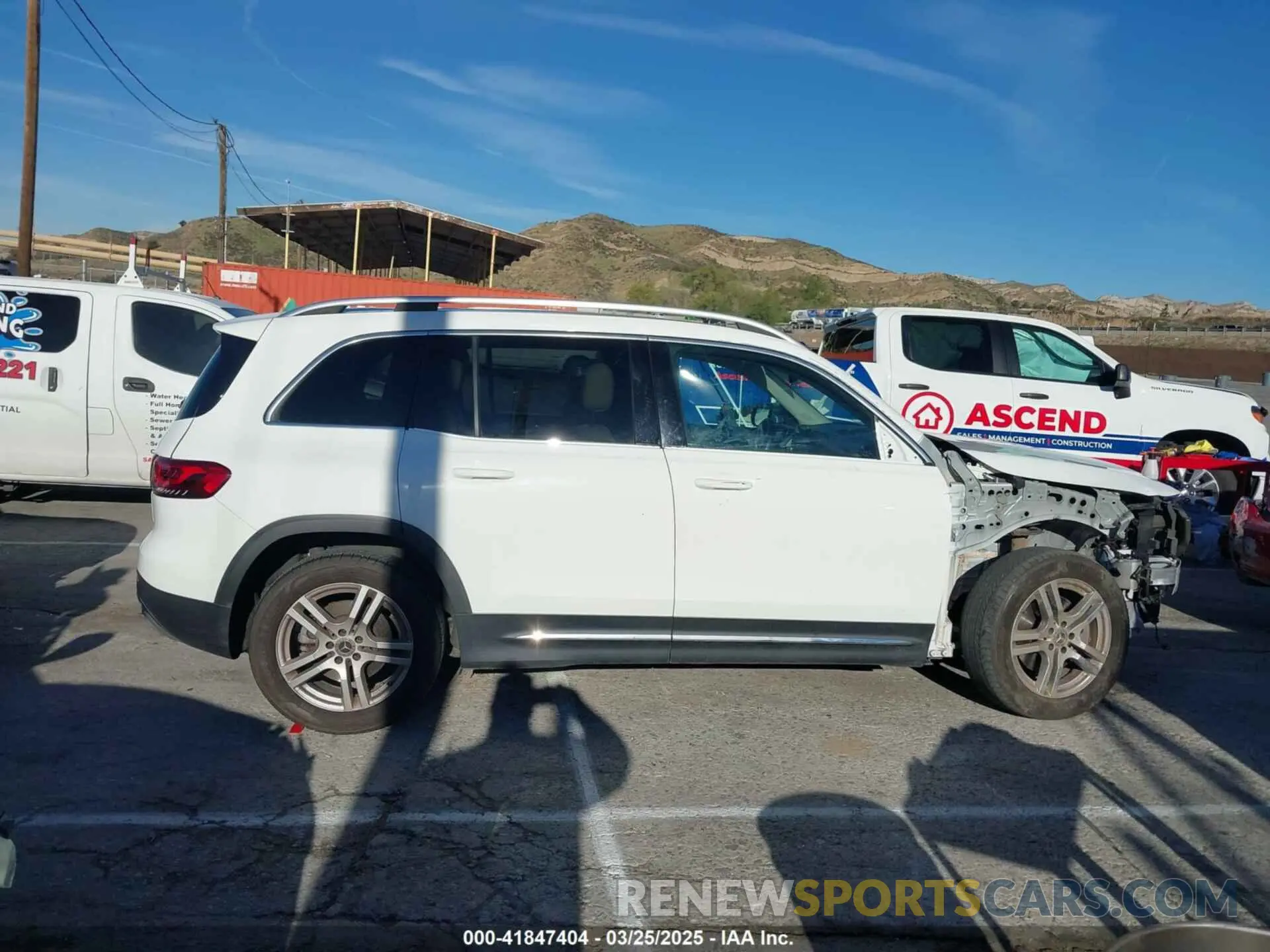 14 Photograph of a damaged car W1N4M4GB2LW026128 MERCEDES-BENZ GLB 250 2020