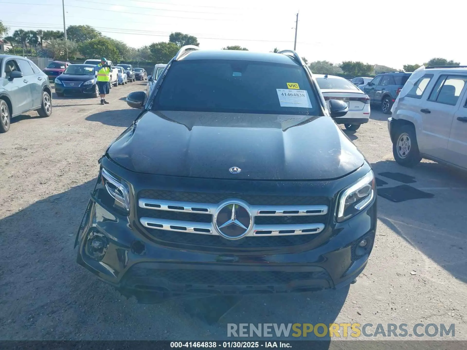 12 Photograph of a damaged car W1N4M4GB8LW042561 MERCEDES-BENZ GLB 250 2020