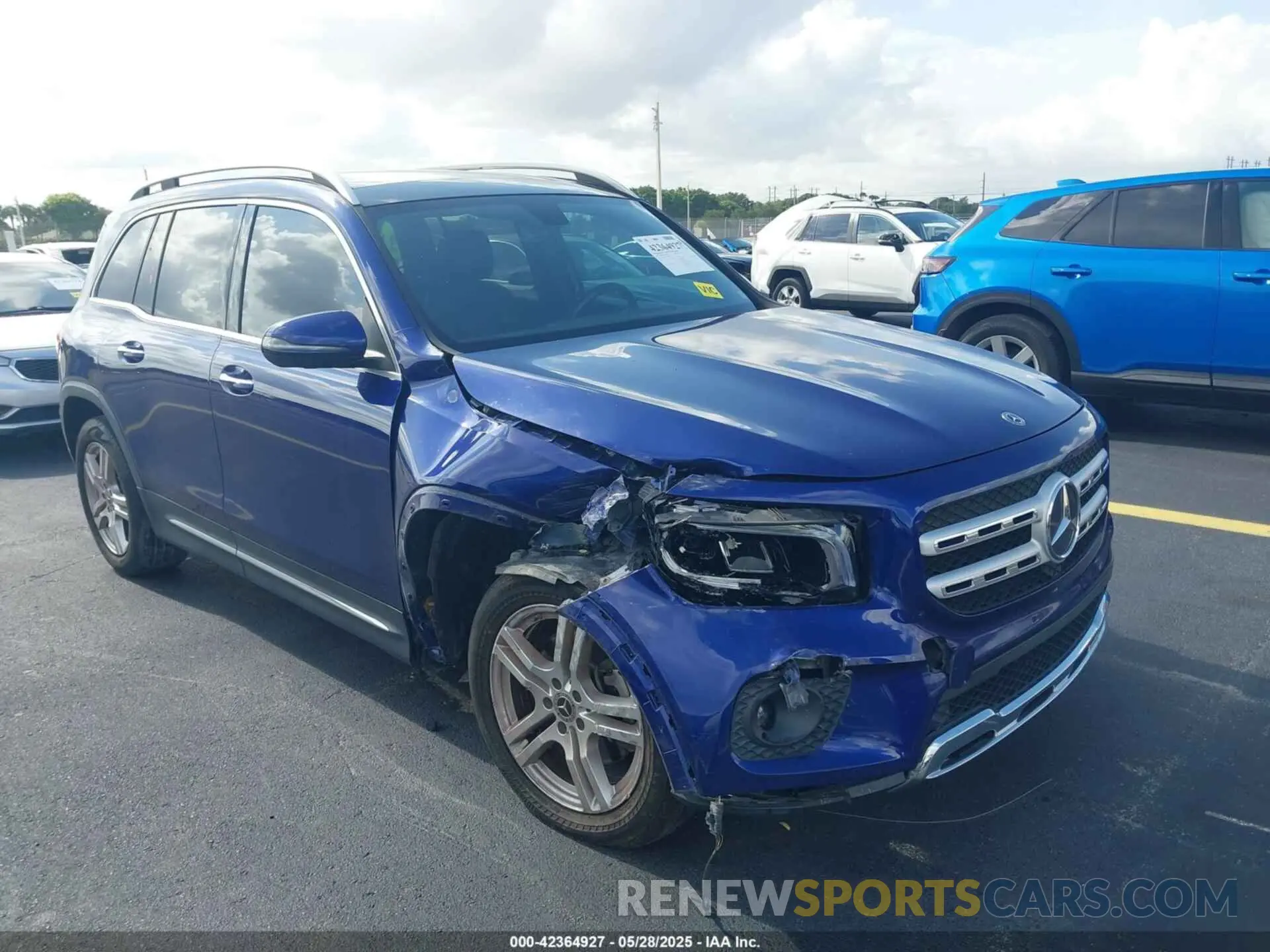 6 Photograph of a damaged car W1N4M4GB9LW023453 MERCEDES-BENZ GLB 250 2020