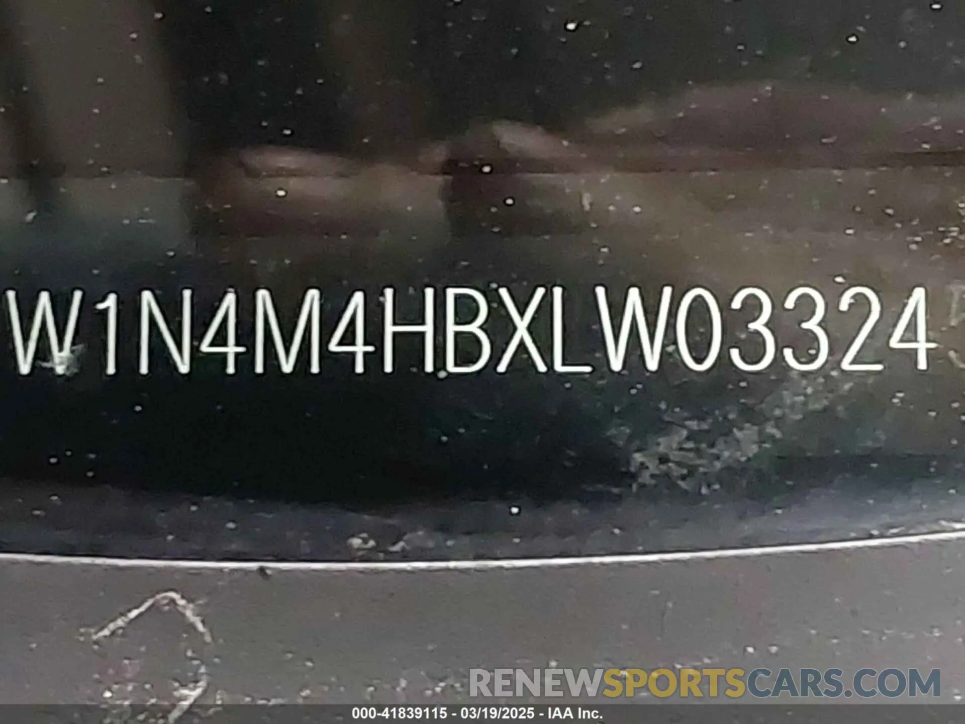 12 Photograph of a damaged car W1N4M4HBXLW033245 MERCEDES-BENZ GLB 250 2020