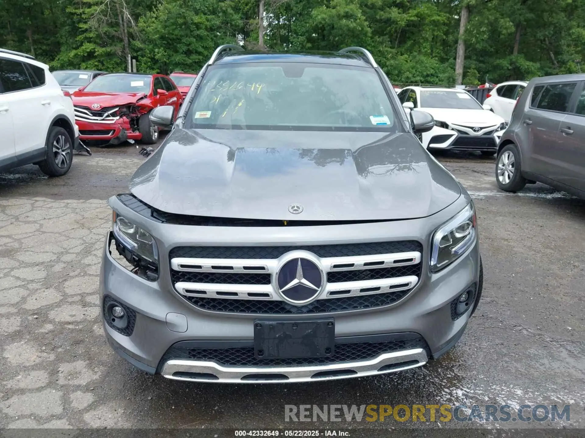 13 Photograph of a damaged car WDC4M4HB1LW006016 MERCEDES-BENZ GLB 250 2020