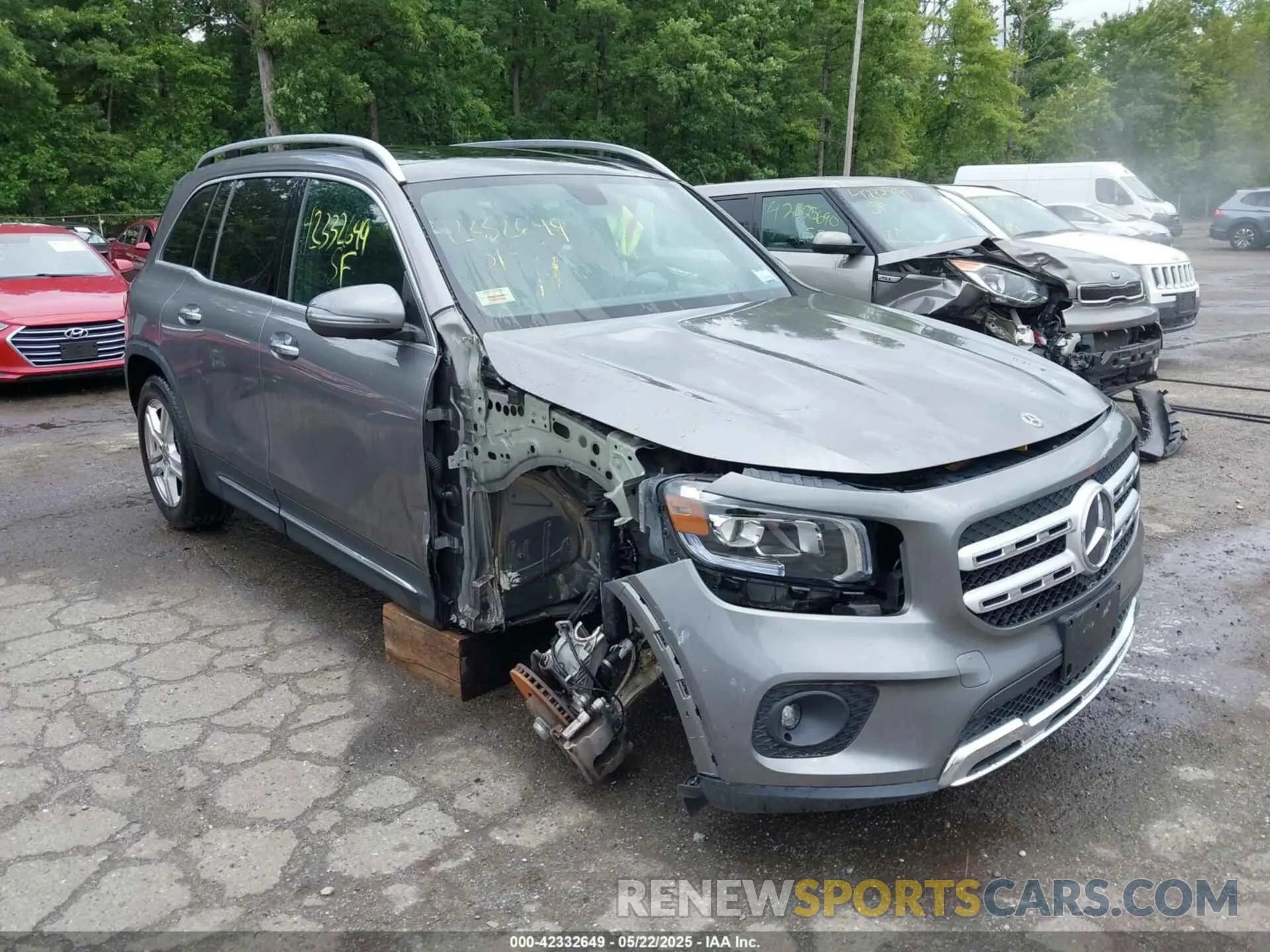 6 Photograph of a damaged car WDC4M4HB1LW006016 MERCEDES-BENZ GLB 250 2020