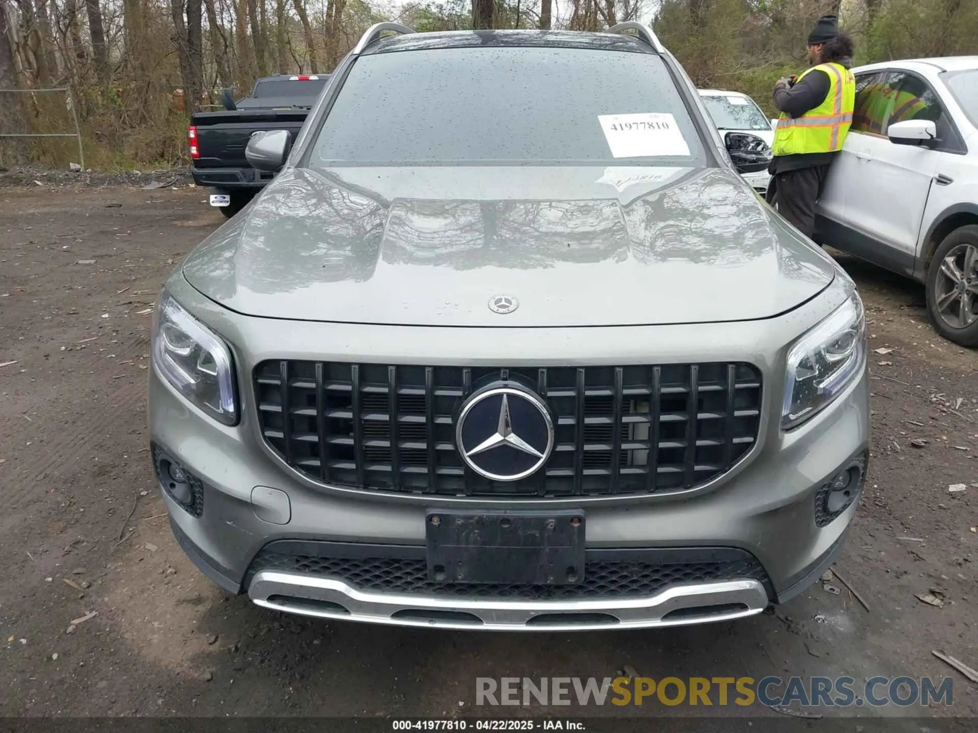 12 Photograph of a damaged car WDC4M4HB6LW006027 MERCEDES-BENZ GLB 250 2020