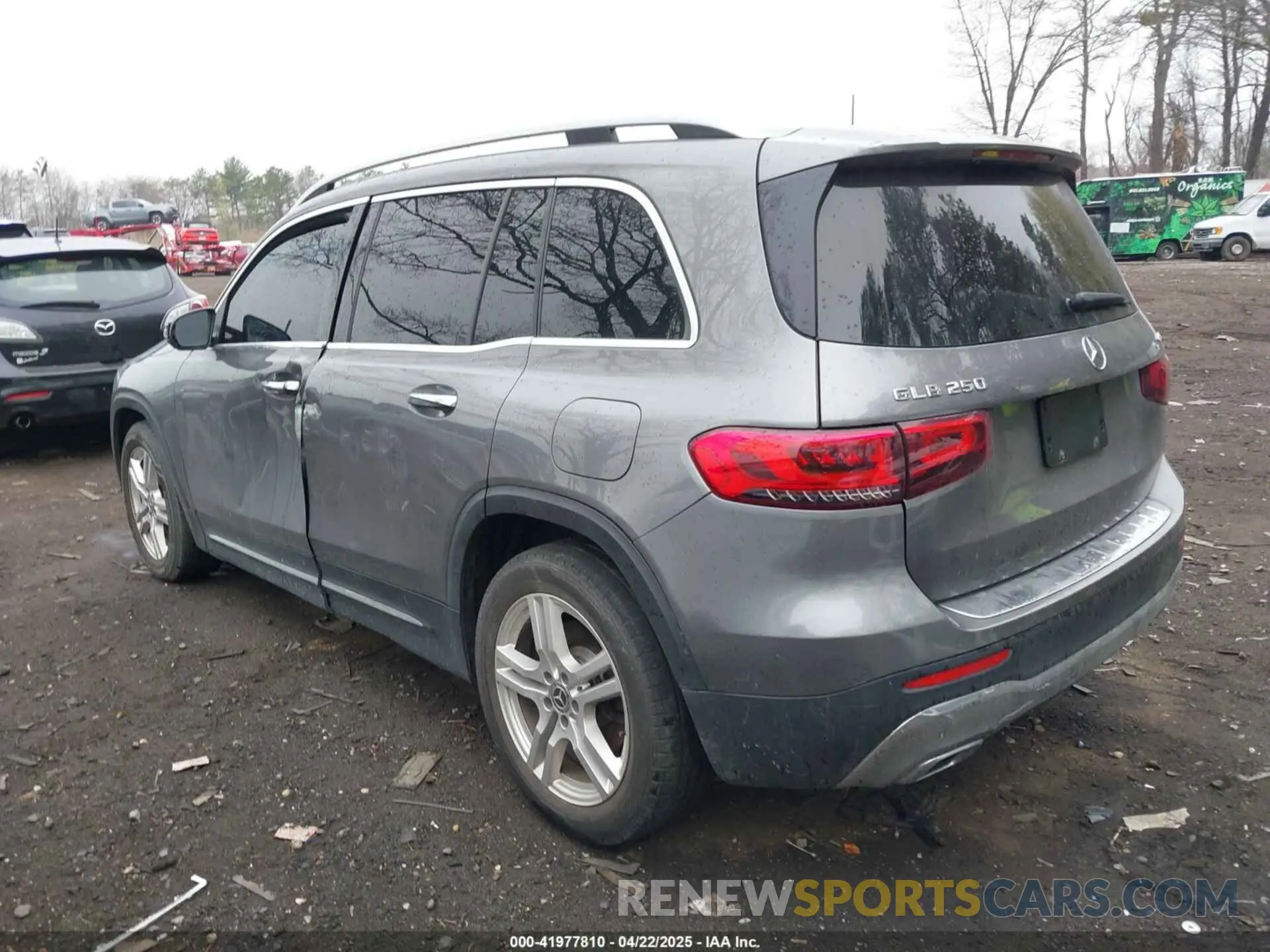 14 Photograph of a damaged car WDC4M4HB6LW006027 MERCEDES-BENZ GLB 250 2020
