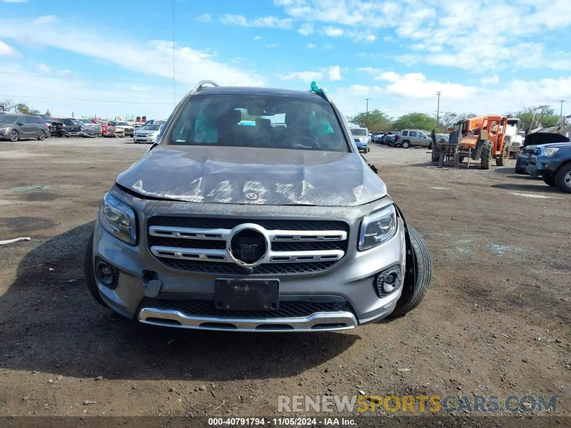 12 Photograph of a damaged car WDC4M4HB9LW009813 MERCEDES-BENZ GLB 250 2020