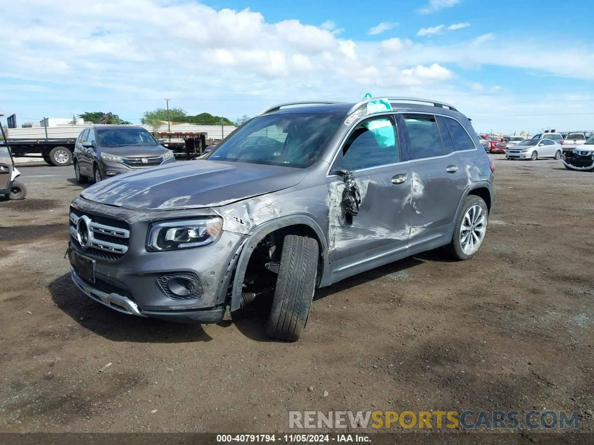 2 Photograph of a damaged car WDC4M4HB9LW009813 MERCEDES-BENZ GLB 250 2020