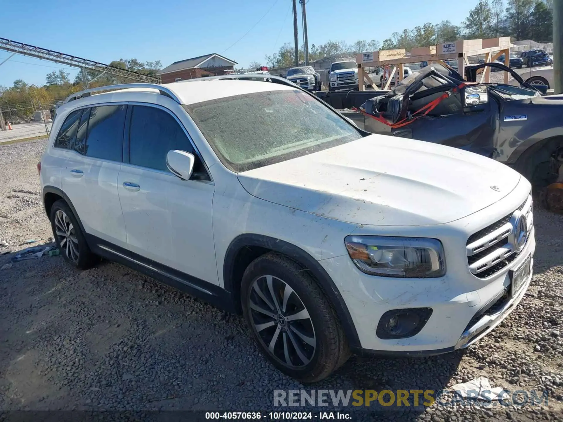 12 Photograph of a damaged car W1N4M4GB2MW114470 MERCEDES-BENZ GLB 250 2021