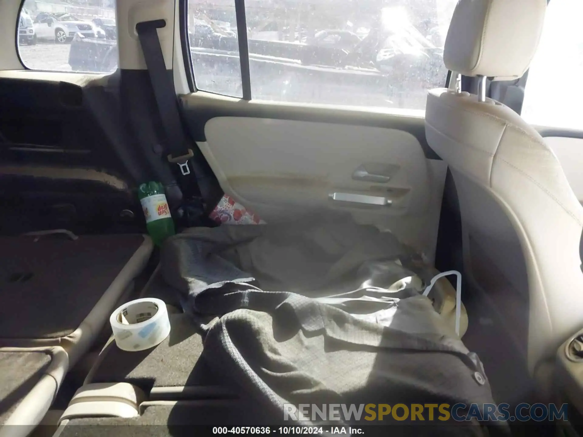 8 Photograph of a damaged car W1N4M4GB2MW114470 MERCEDES-BENZ GLB 250 2021