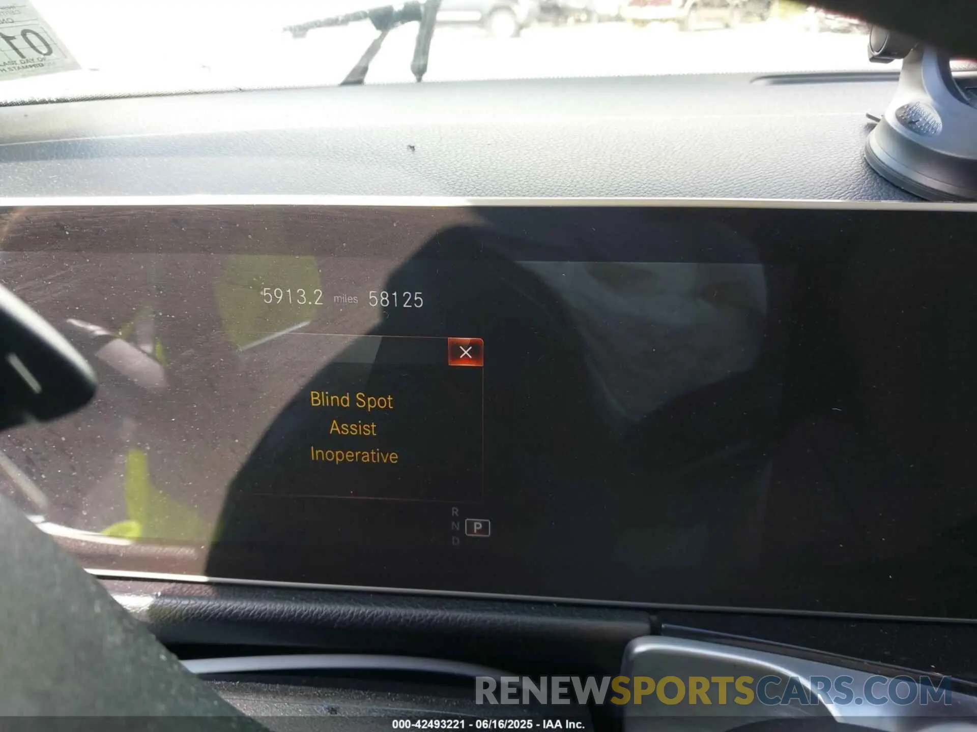 7 Photograph of a damaged car W1N4M4GB3MW101419 MERCEDES-BENZ GLB 250 2021
