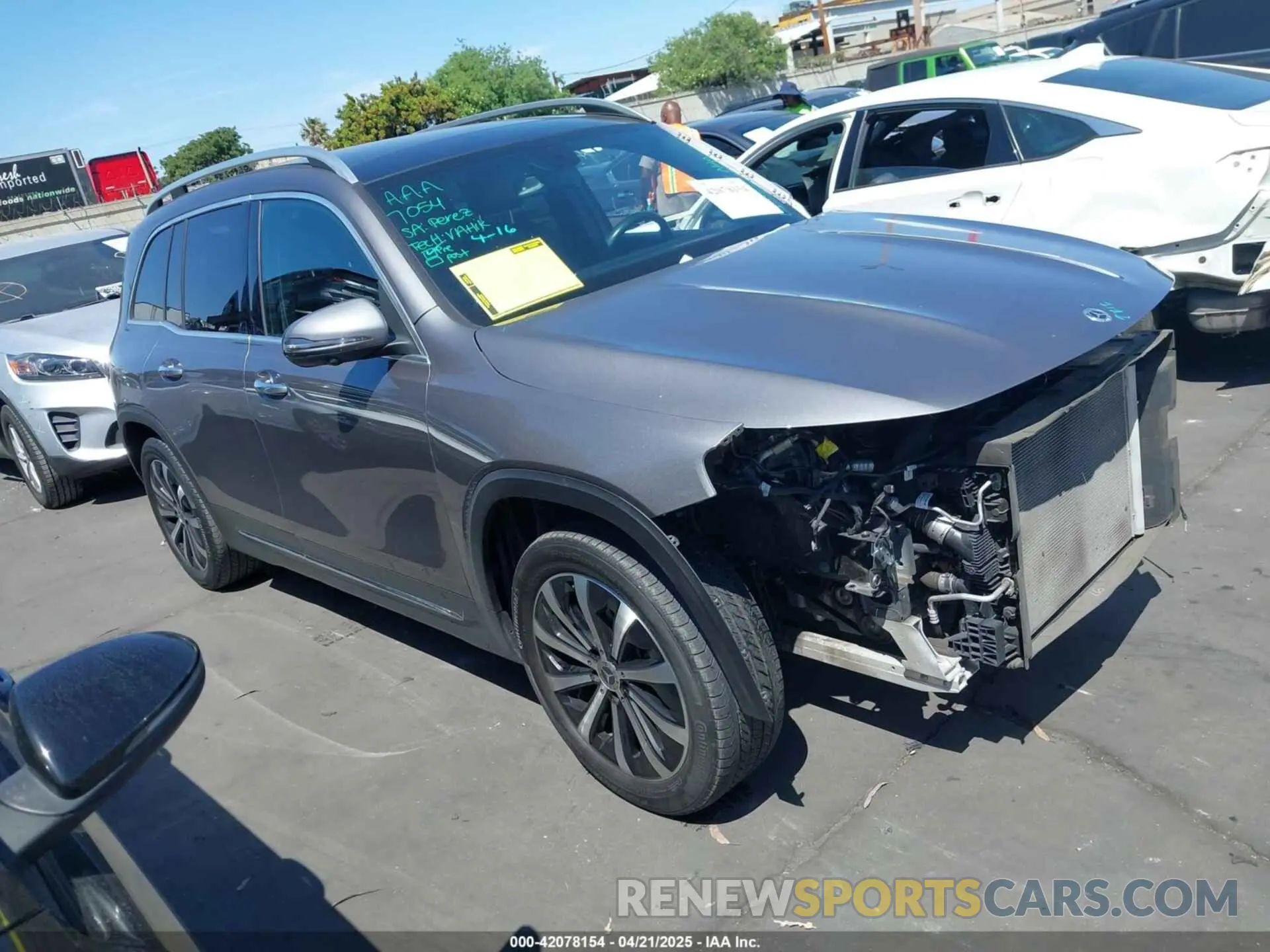 1 Photograph of a damaged car W1N4M4GB4MW123624 MERCEDES-BENZ GLB 250 2021