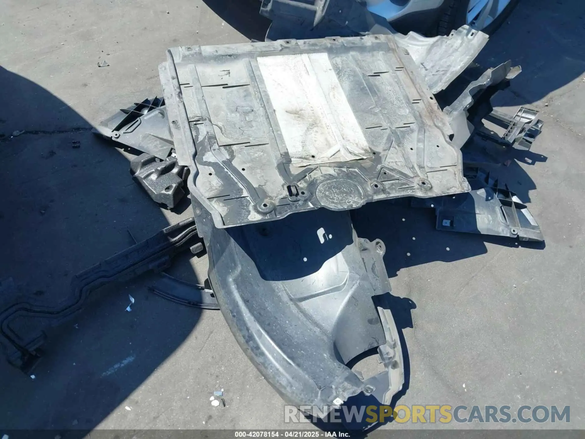 20 Photograph of a damaged car W1N4M4GB4MW123624 MERCEDES-BENZ GLB 250 2021