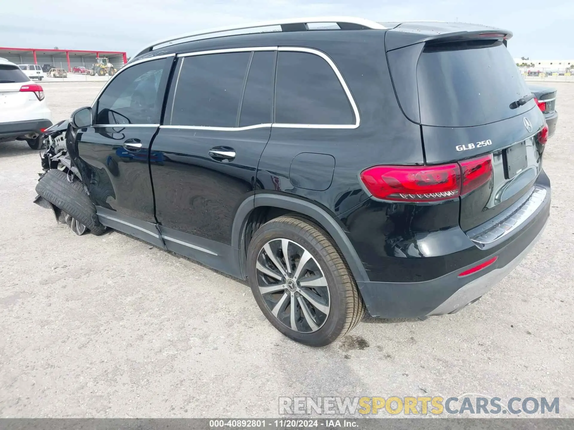 3 Photograph of a damaged car W1N4M4GB5MW102619 MERCEDES-BENZ GLB 250 2021