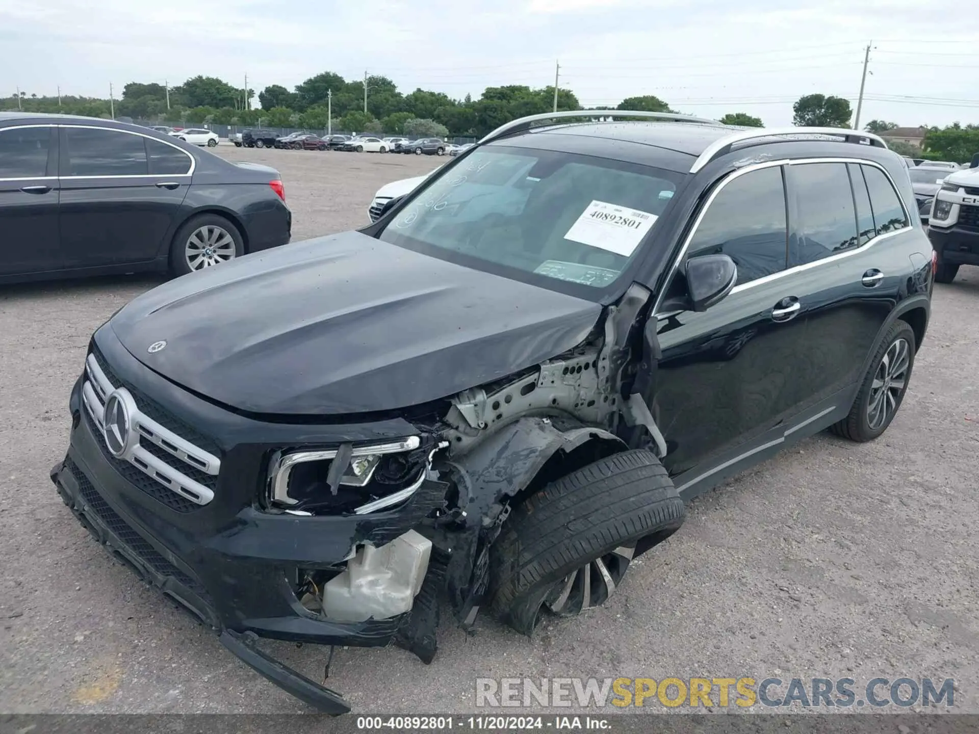 6 Photograph of a damaged car W1N4M4GB5MW102619 MERCEDES-BENZ GLB 250 2021