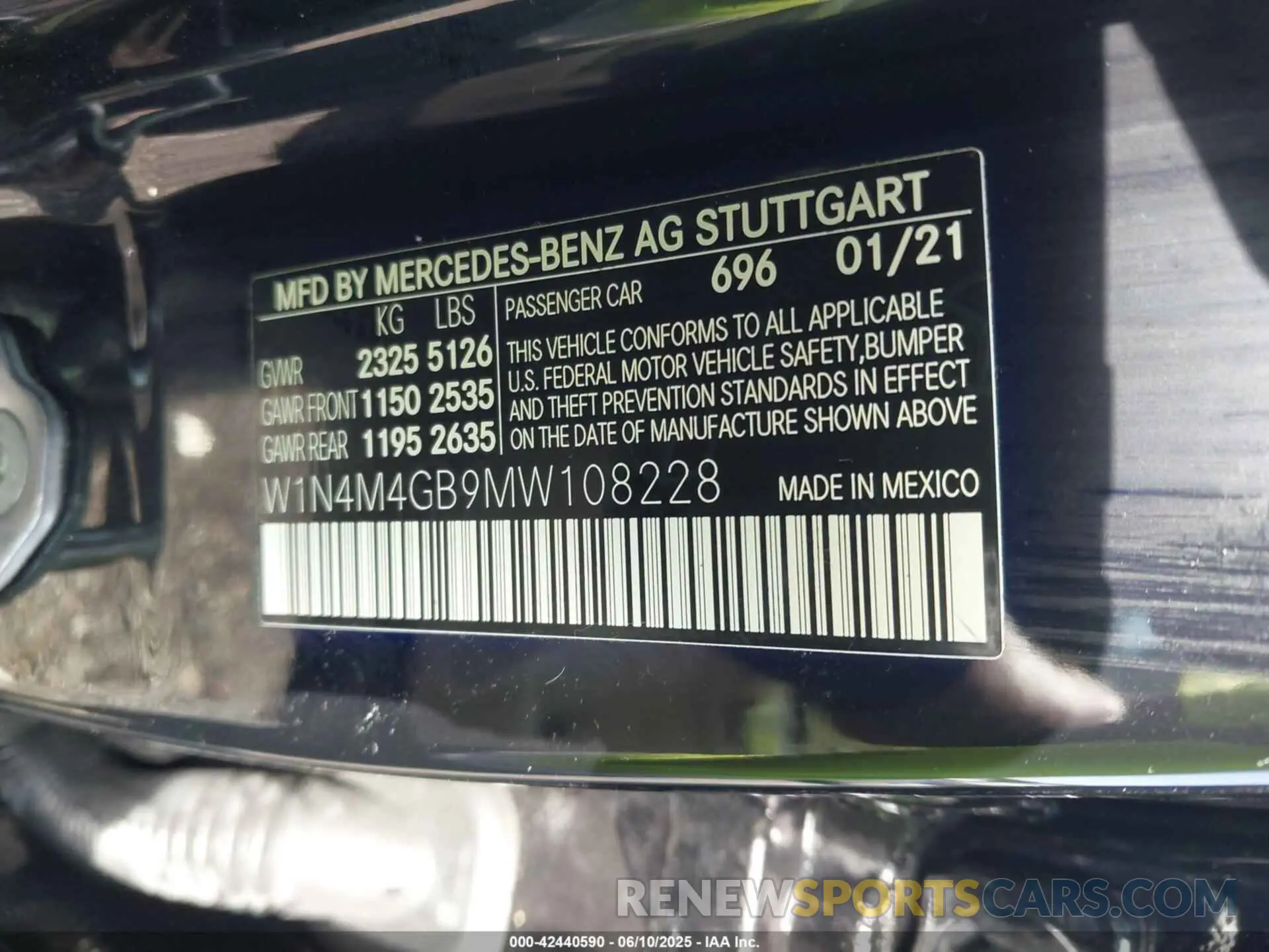 9 Photograph of a damaged car W1N4M4GB9MW108228 MERCEDES-BENZ GLB 250 2021