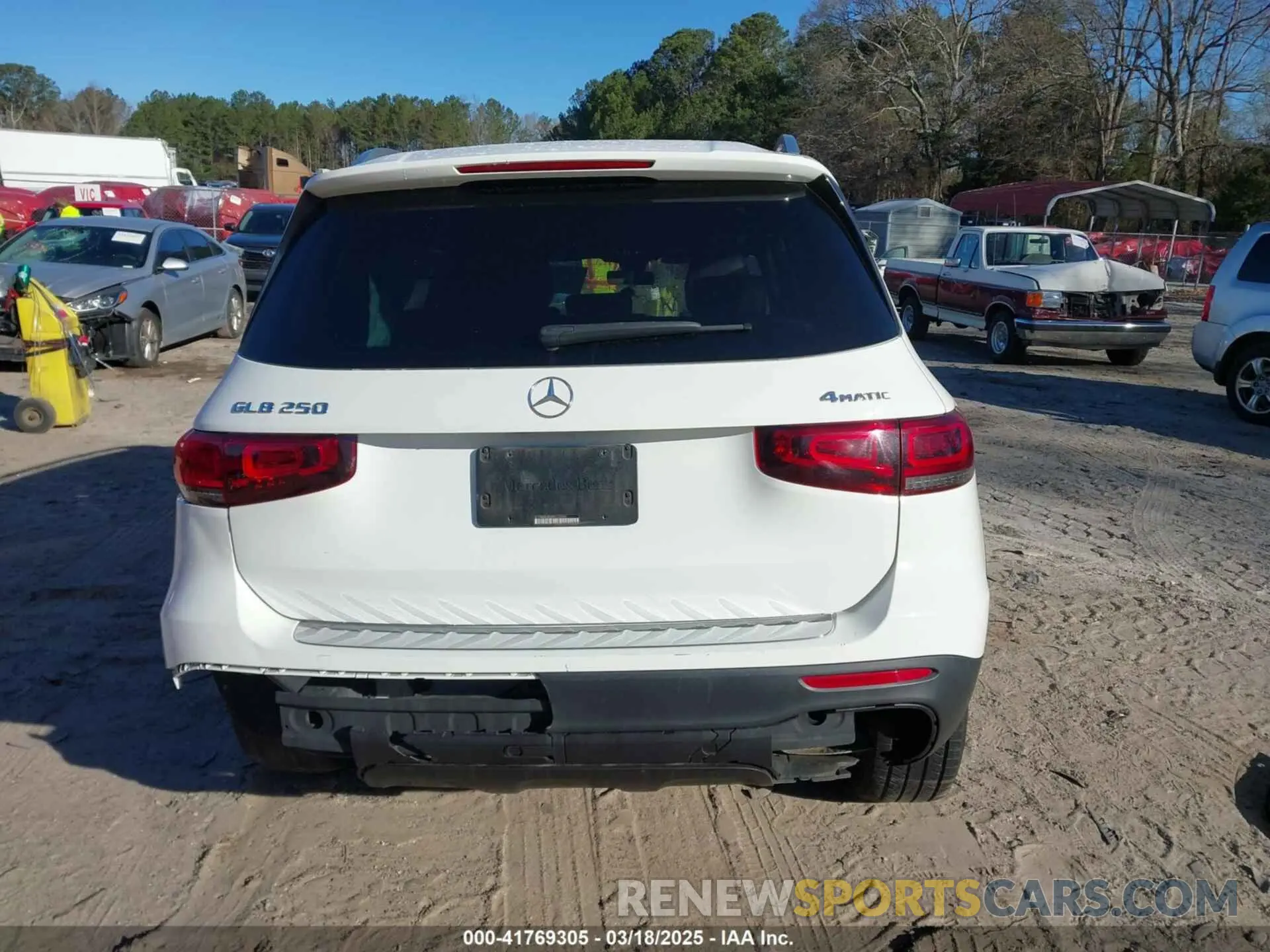 15 Photograph of a damaged car W1N4M4HB0MW123599 MERCEDES-BENZ GLB 250 2021