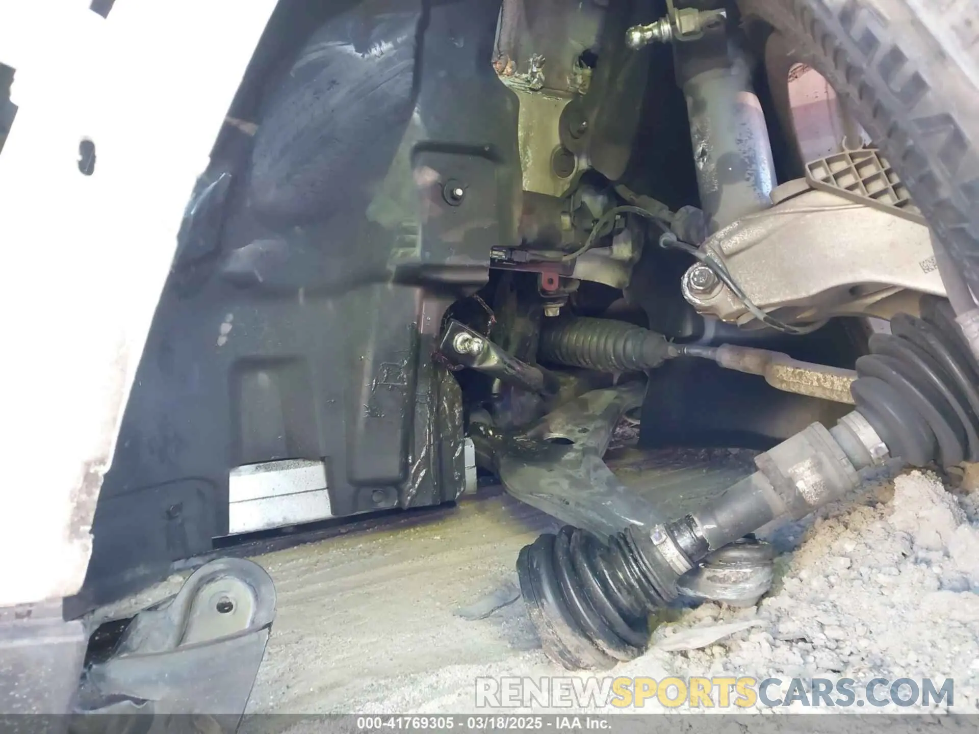 16 Photograph of a damaged car W1N4M4HB0MW123599 MERCEDES-BENZ GLB 250 2021