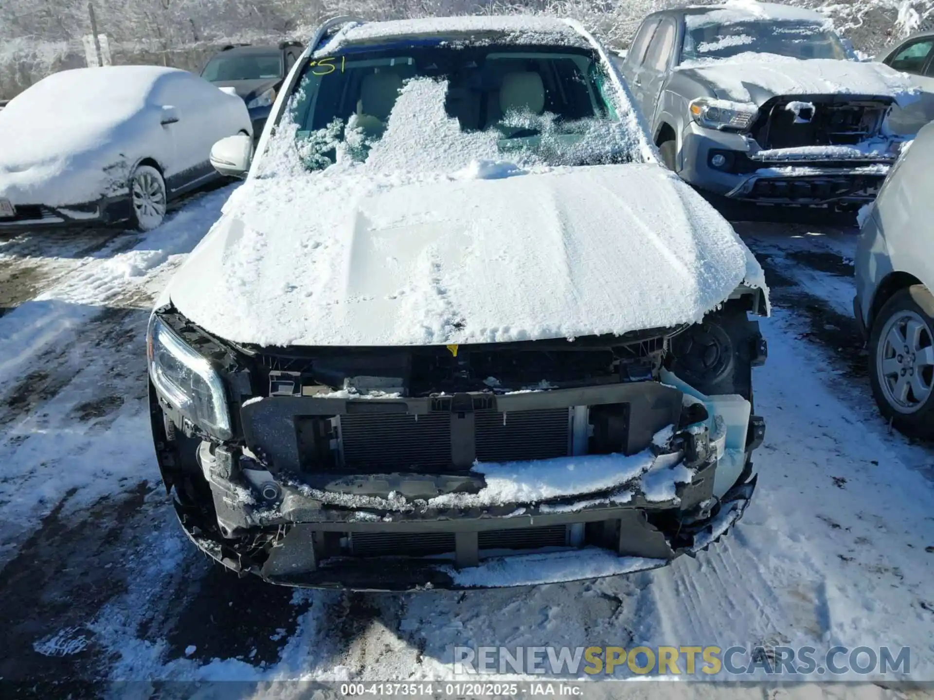 13 Photograph of a damaged car W1N4M4HB1MW090726 MERCEDES-BENZ GLB 250 2021