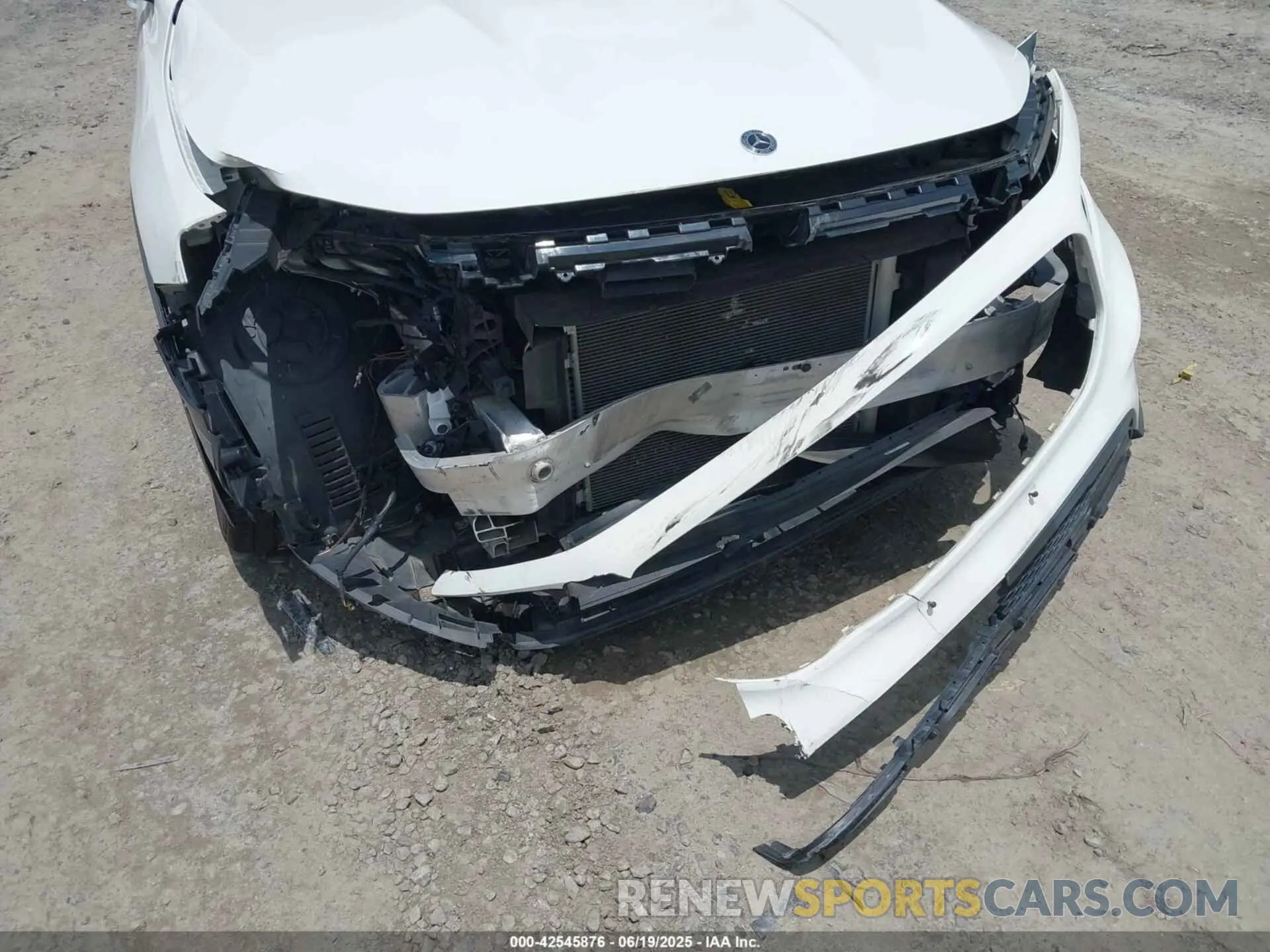 6 Photograph of a damaged car W1N4M4HB2MW091173 MERCEDES-BENZ GLB 250 2021