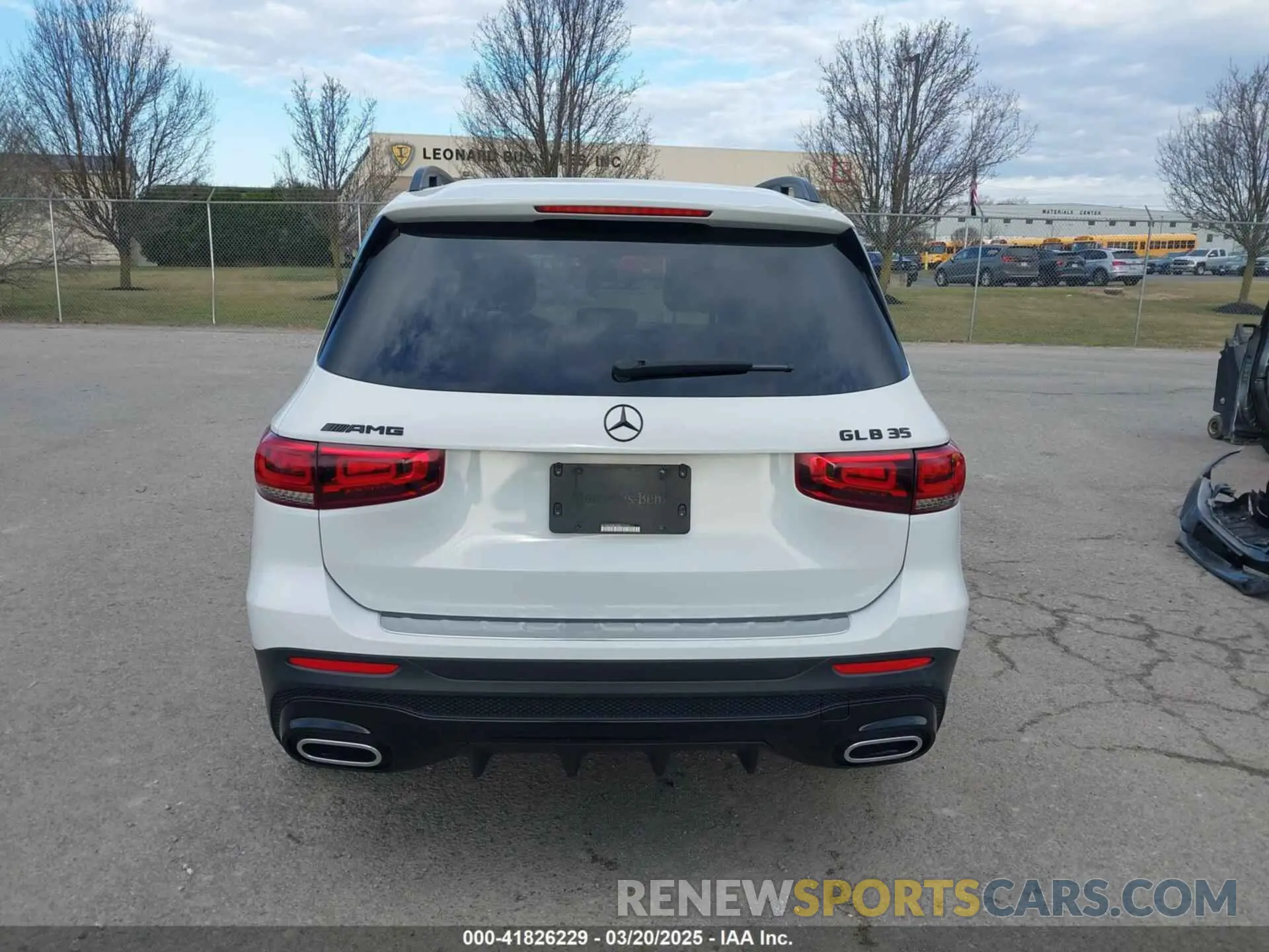 16 Photograph of a damaged car W1N4M4HB2MW101913 MERCEDES-BENZ GLB 250 2021