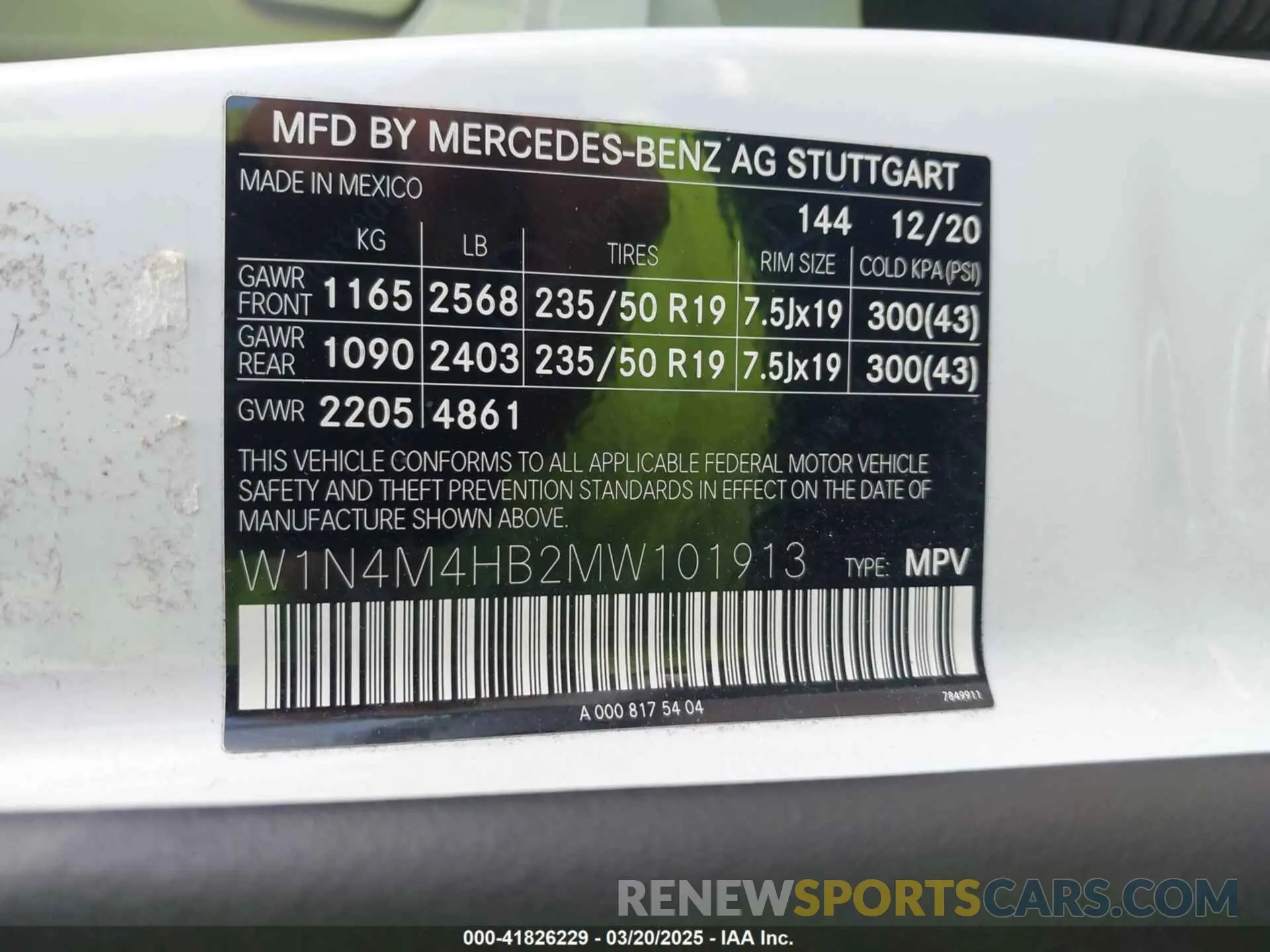9 Photograph of a damaged car W1N4M4HB2MW101913 MERCEDES-BENZ GLB 250 2021