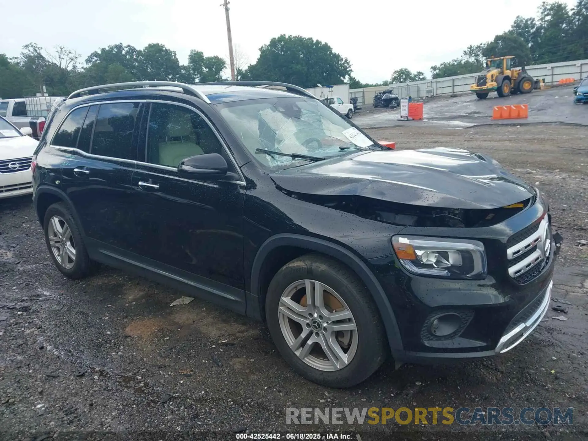 1 Photograph of a damaged car W1N4M4HB5MW161619 MERCEDES-BENZ GLB 250 2021