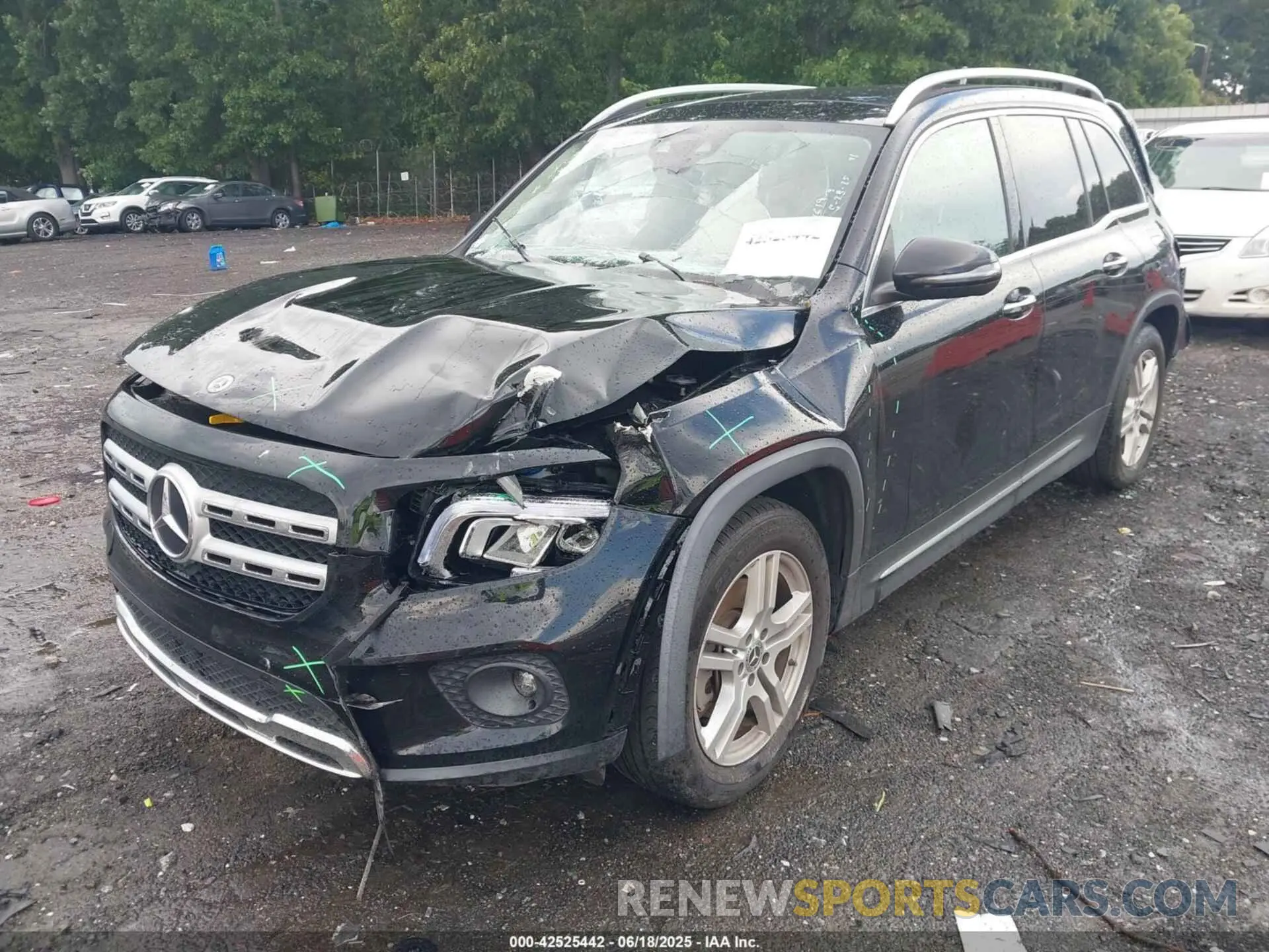 2 Photograph of a damaged car W1N4M4HB5MW161619 MERCEDES-BENZ GLB 250 2021