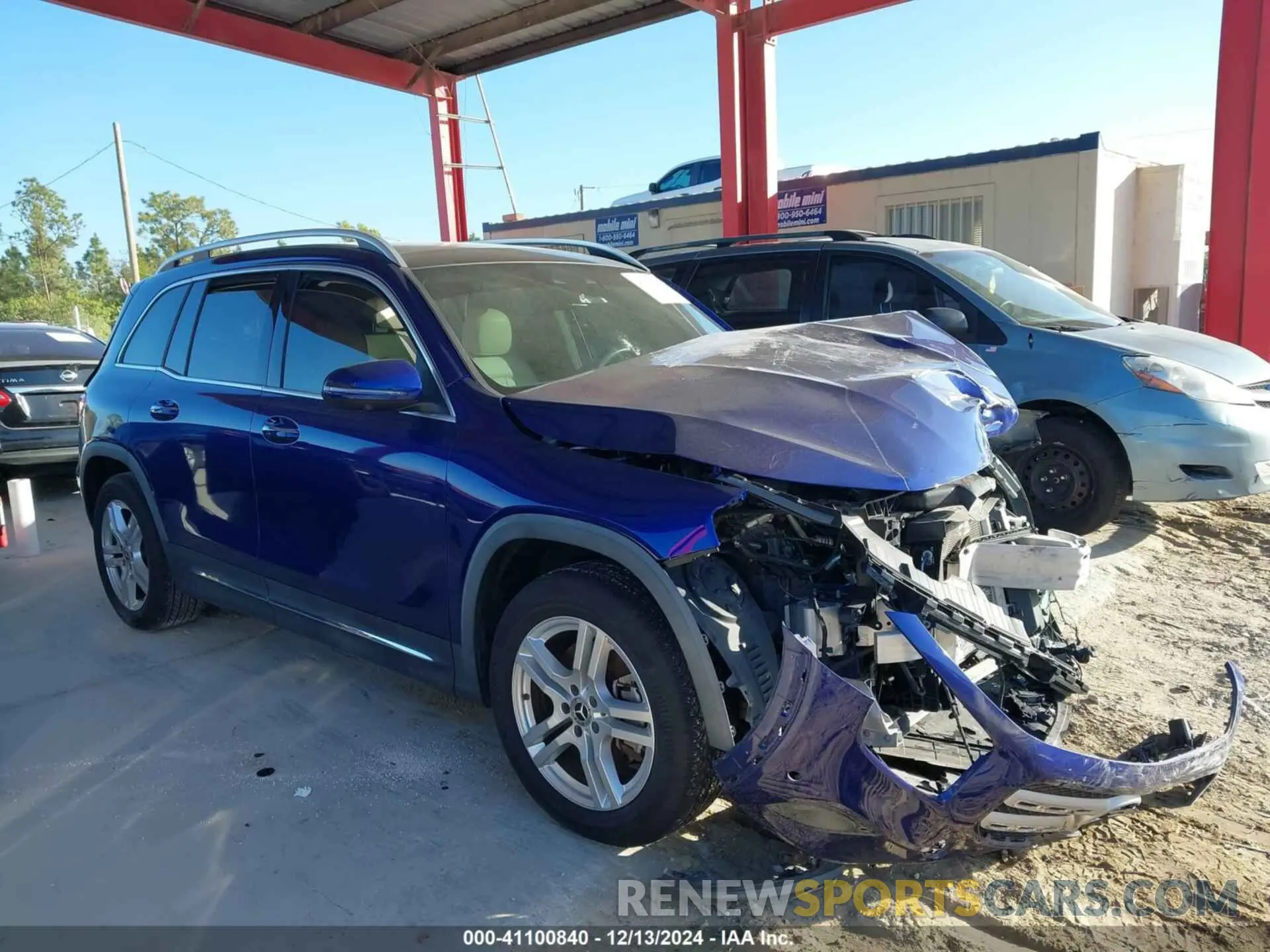 14 Photograph of a damaged car W1N4M4HB7MW089435 MERCEDES-BENZ GLB 250 2021
