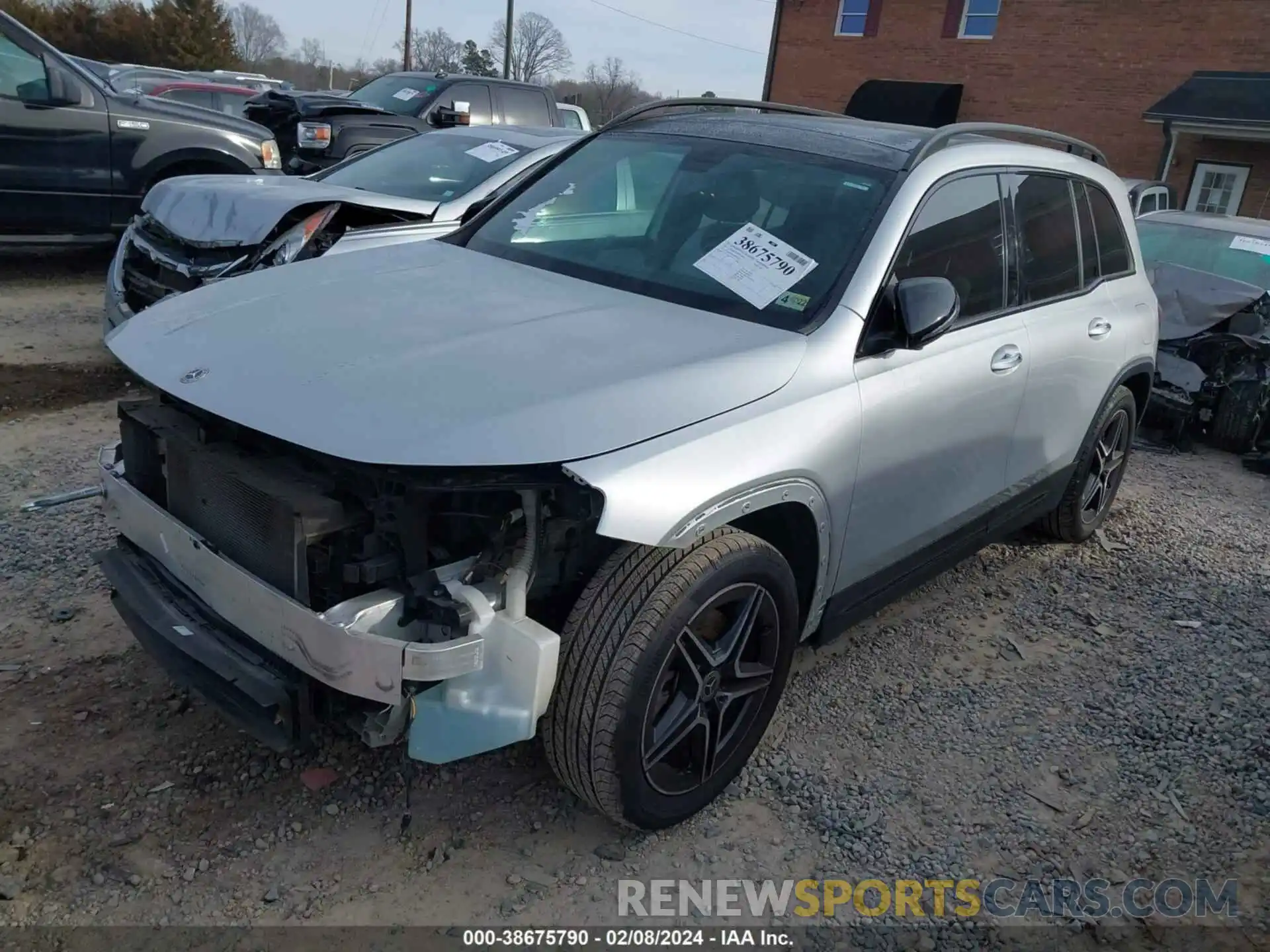 2 Photograph of a damaged car W1N4M4HB8MW123821 MERCEDES-BENZ GLB 250 2021