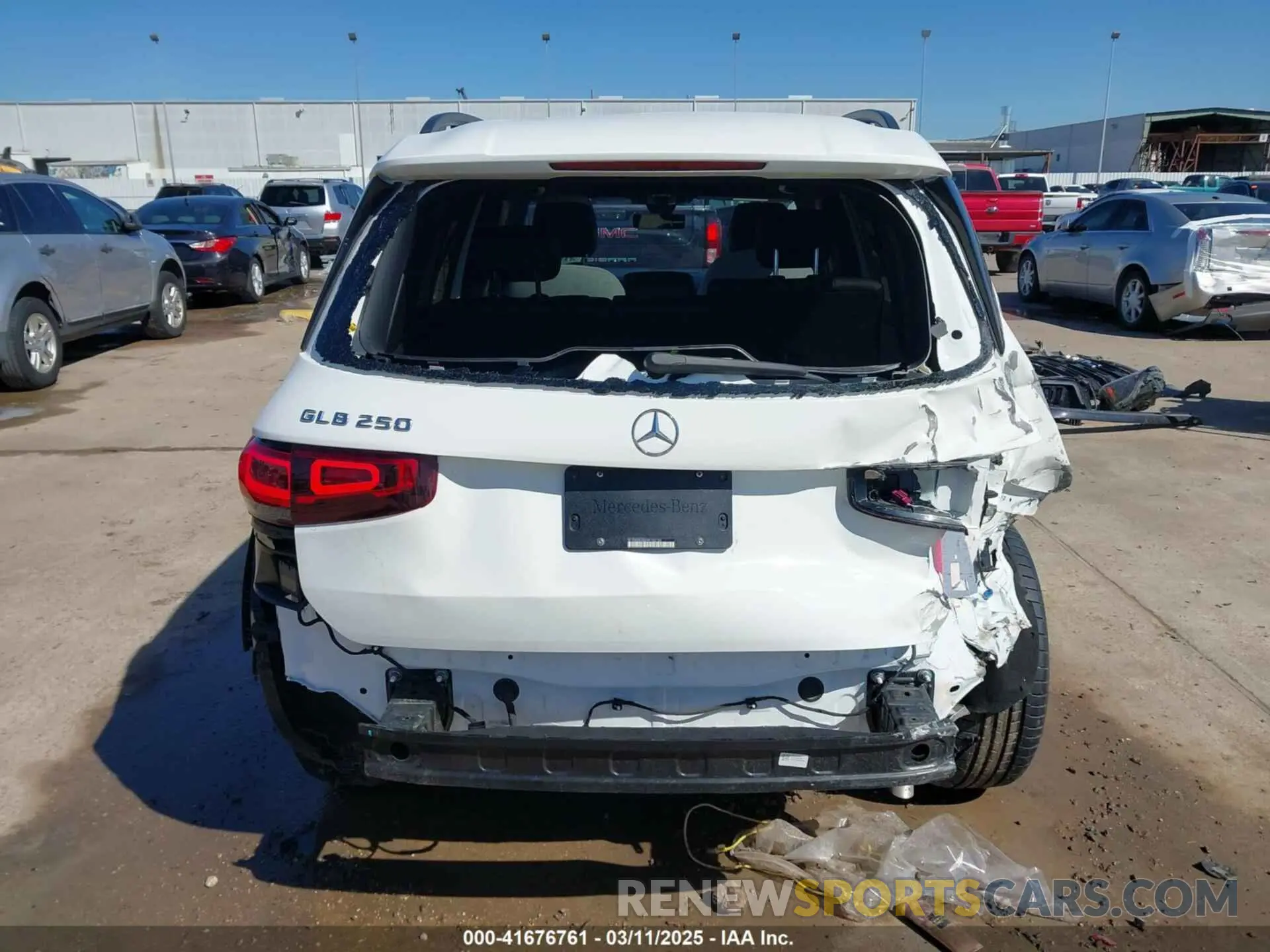 6 Photograph of a damaged car W1N4M4GB6NW183163 MERCEDES-BENZ GLB 250 2022