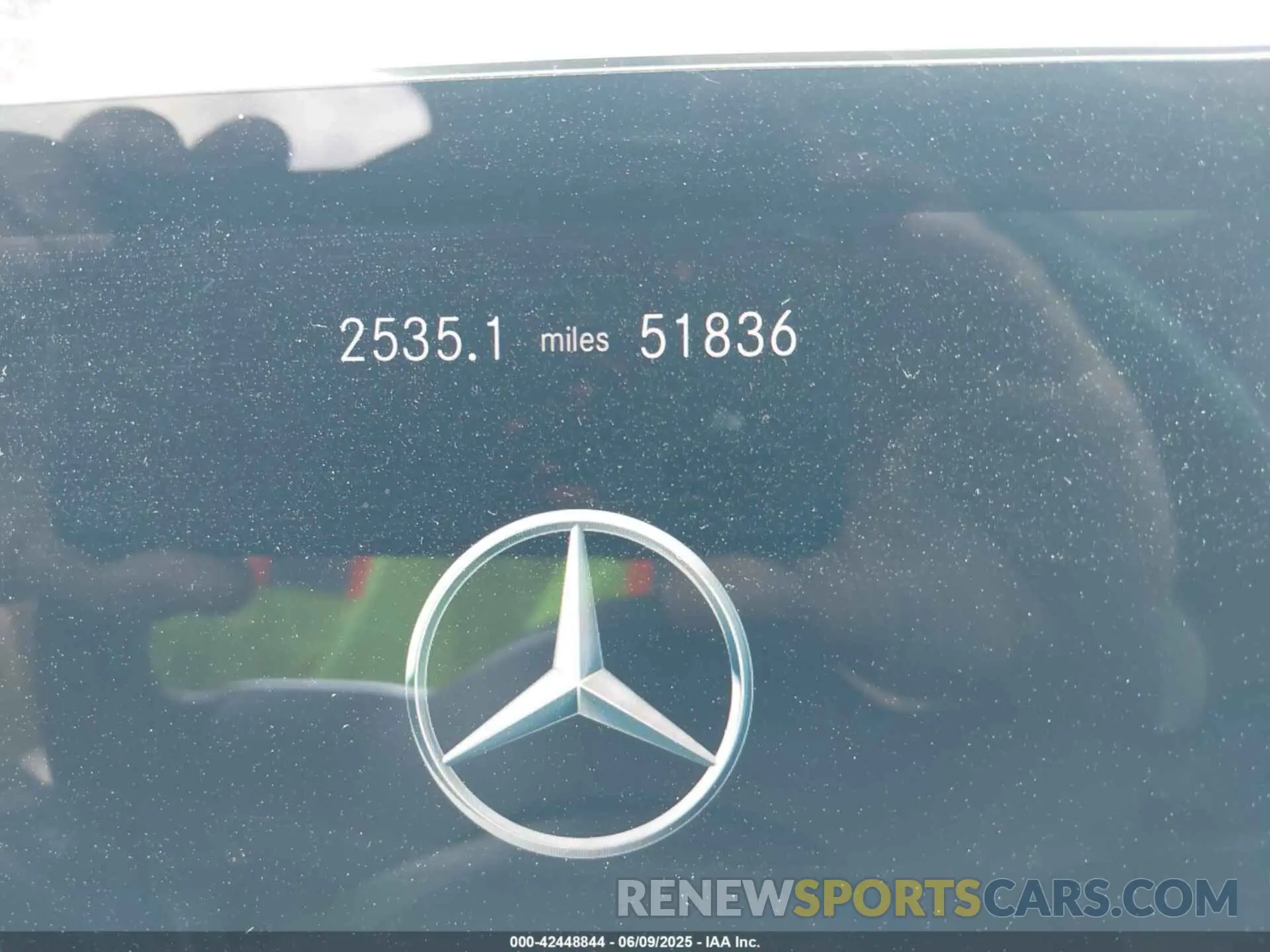 16 Photograph of a damaged car W1N4M4GB9NW239418 MERCEDES-BENZ GLB 250 2022