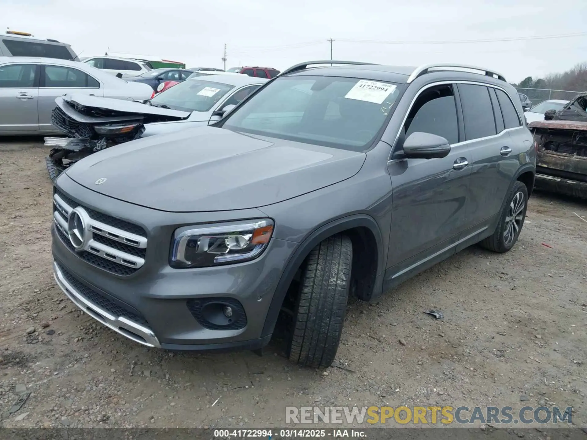 2 Photograph of a damaged car W1N4M4GBXNW238455 MERCEDES-BENZ GLB 250 2022