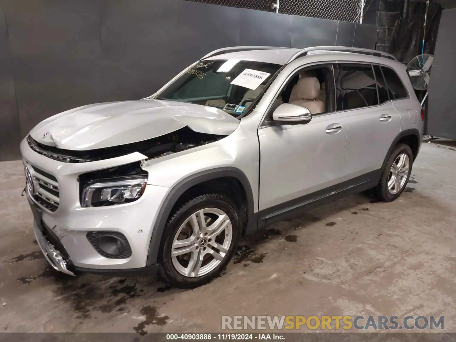 2 Photograph of a damaged car W1N4M4HB4NW203604 MERCEDES-BENZ GLB 250 2022