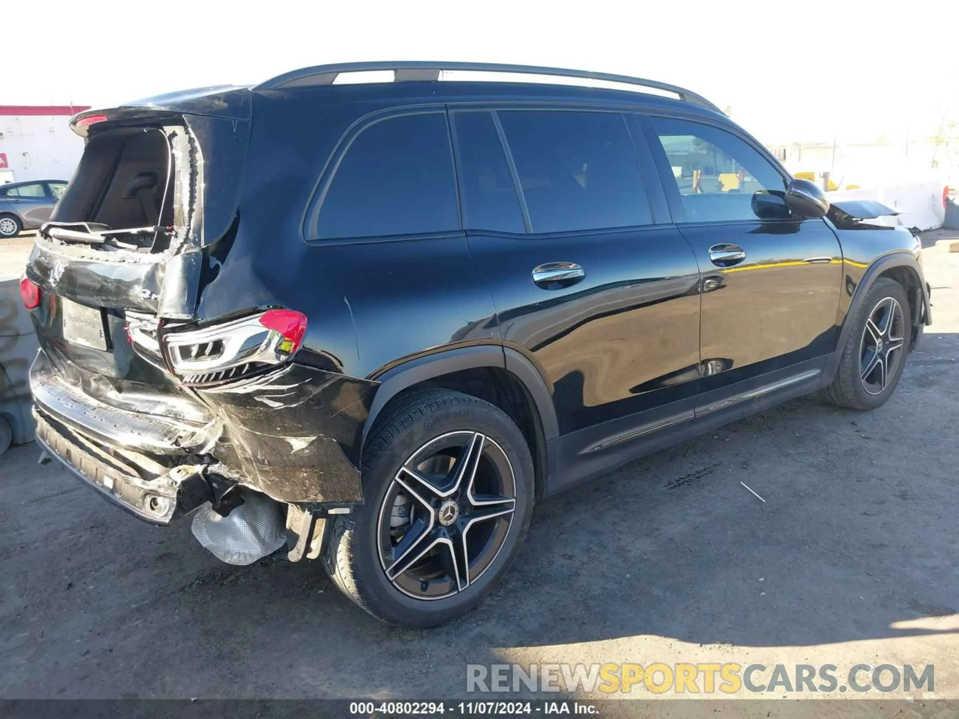 4 Photograph of a damaged car W1N4M4HB4NW255010 MERCEDES-BENZ GLB 250 2022