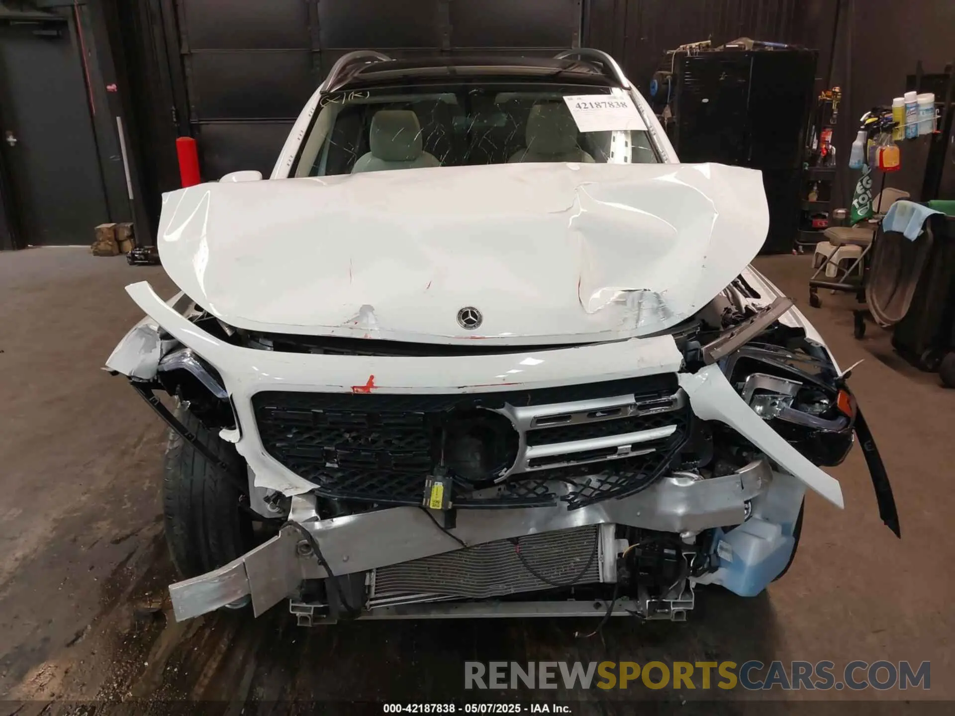 13 Photograph of a damaged car W1N4M4HBXNW242813 MERCEDES-BENZ GLB 250 2022