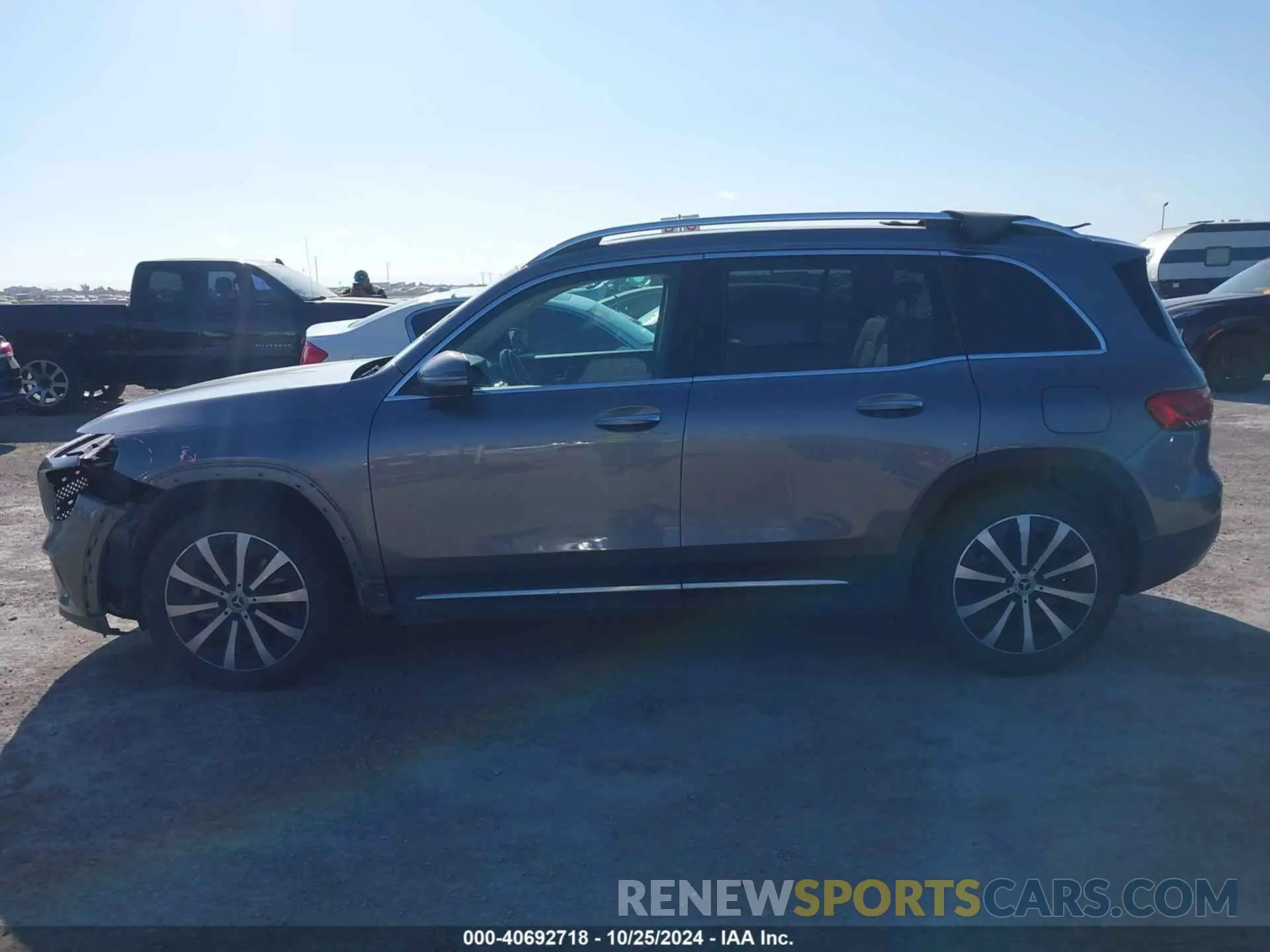15 Photograph of a damaged car W1N4M4GB5PW265940 MERCEDES-BENZ GLB 250 2023