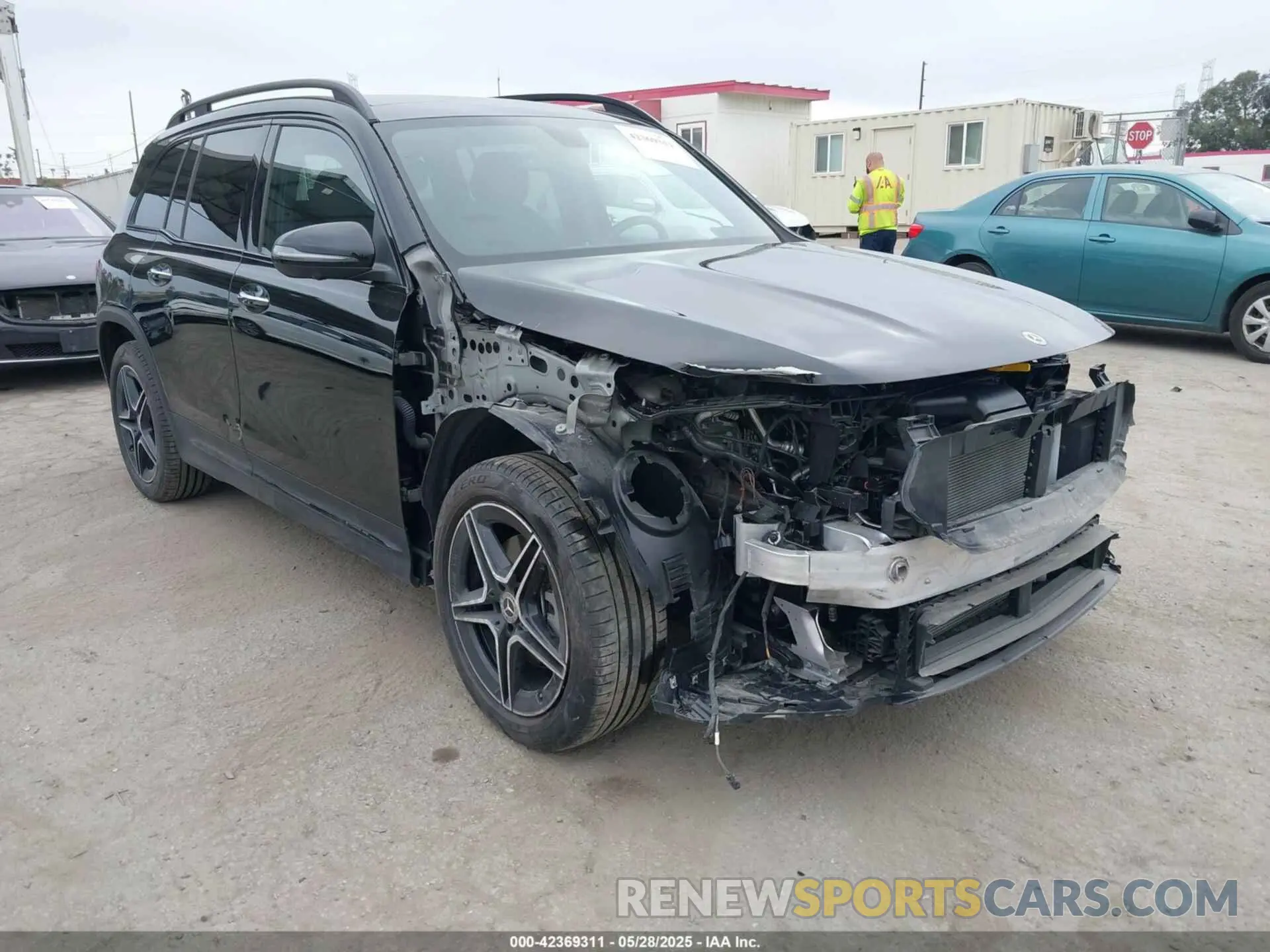 1 Photograph of a damaged car W1N4M4GB7PW331968 MERCEDES-BENZ GLB 250 2023