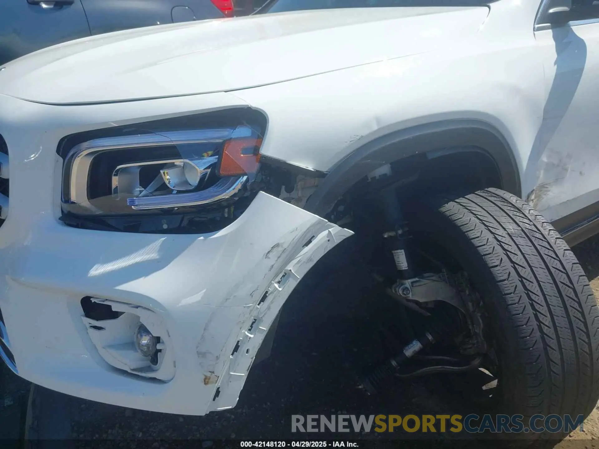 6 Photograph of a damaged car W1N4M4GB9PW266038 MERCEDES-BENZ GLB 250 2023
