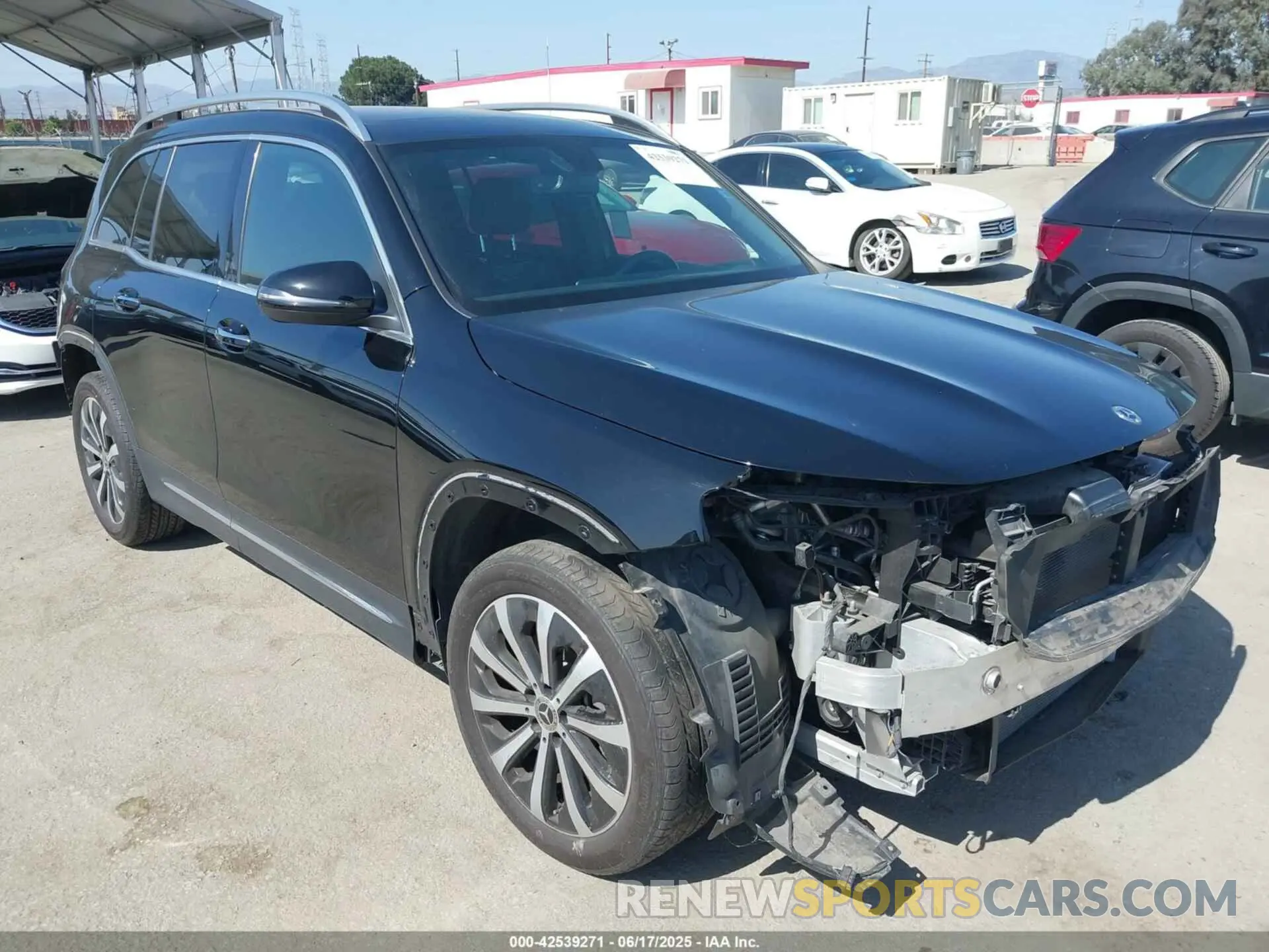 1 Photograph of a damaged car W1N4M4GB9PW273782 MERCEDES-BENZ GLB 250 2023