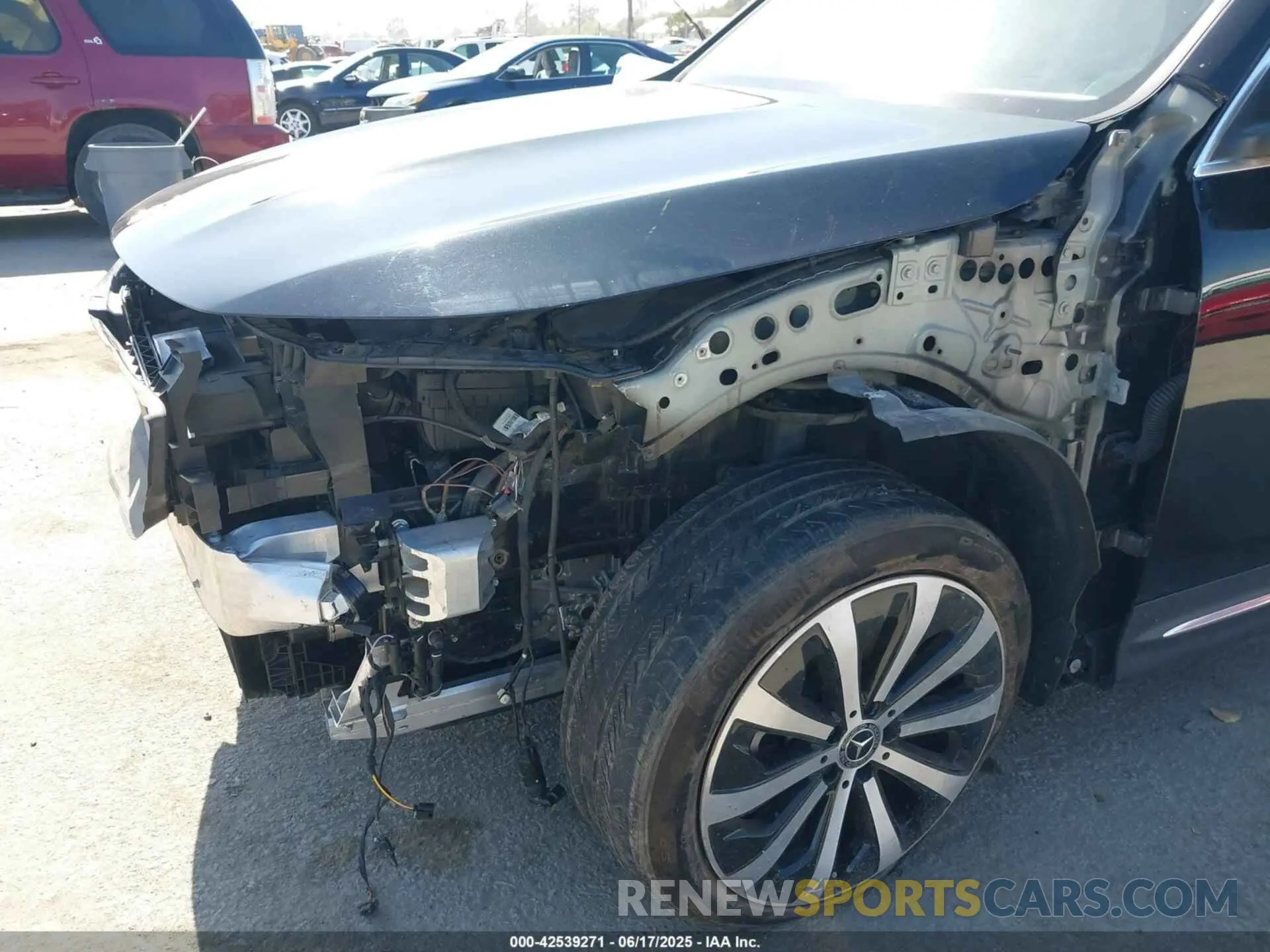 6 Photograph of a damaged car W1N4M4GB9PW273782 MERCEDES-BENZ GLB 250 2023
