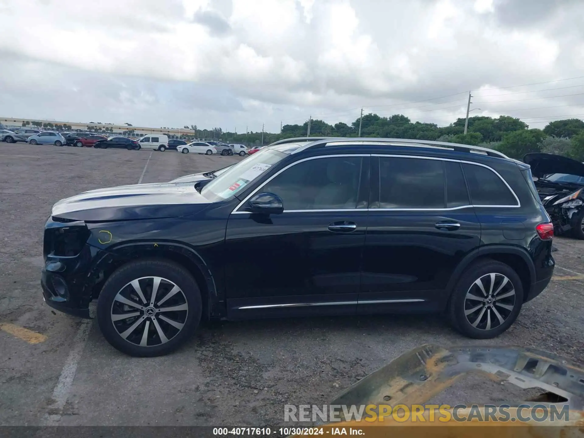 15 Photograph of a damaged car W1N4M4GB9PW296088 MERCEDES-BENZ GLB 250 2023