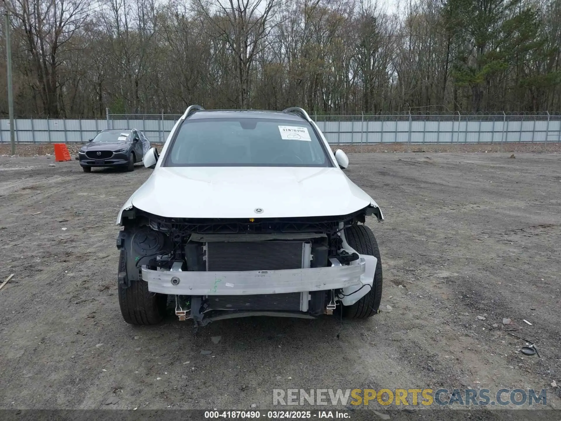 13 Photograph of a damaged car W1N4M4GB9PW297015 MERCEDES-BENZ GLB 250 2023