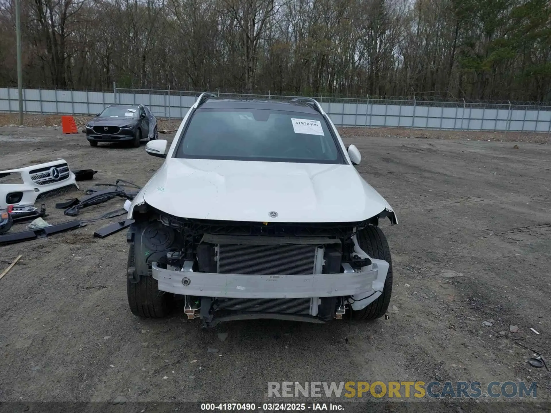 6 Photograph of a damaged car W1N4M4GB9PW297015 MERCEDES-BENZ GLB 250 2023