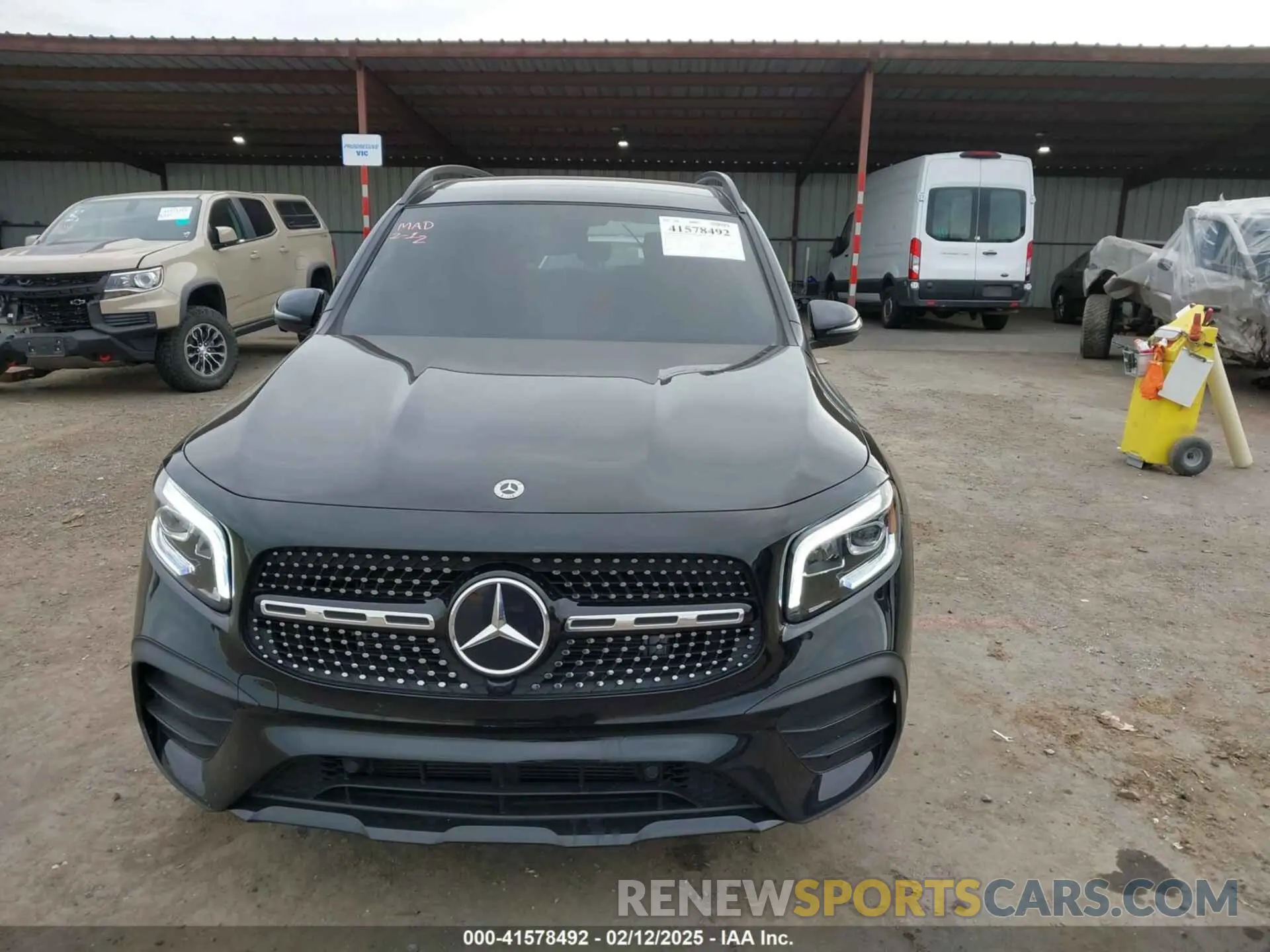 12 Photograph of a damaged car W1N4M4GB9PW334564 MERCEDES-BENZ GLB 250 2023